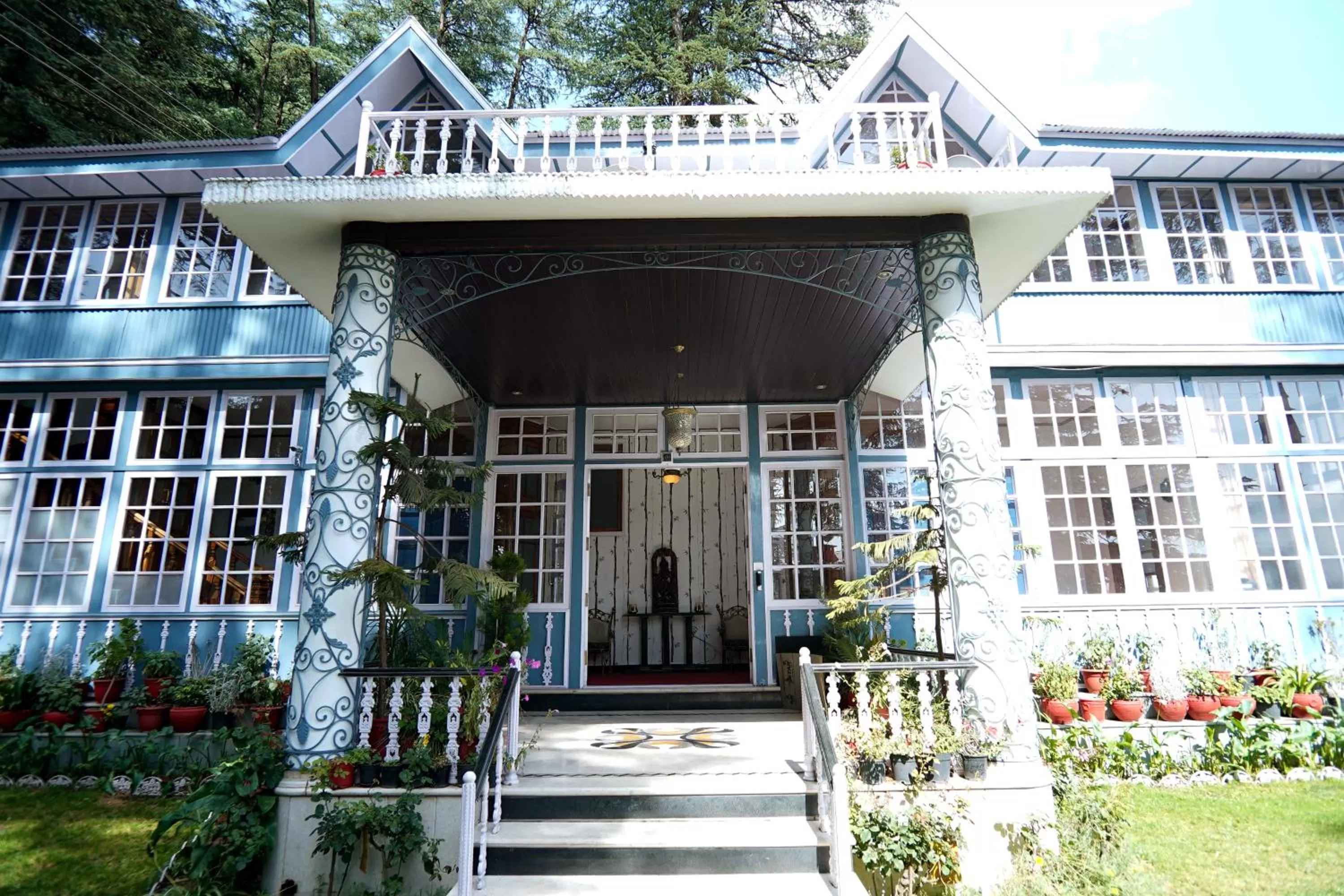 Property building in The Edgeworth