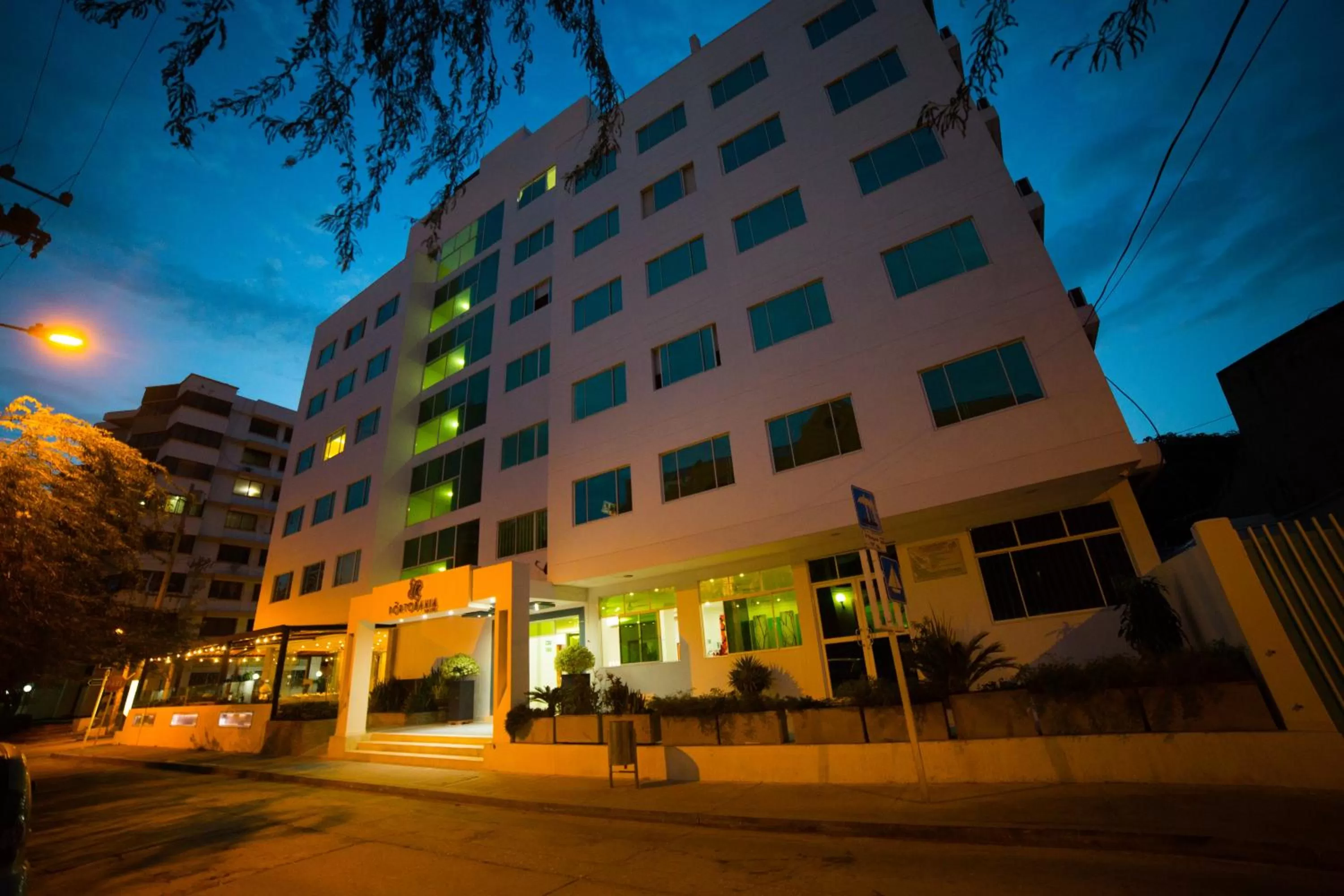 Property building in Hotel Portobahia Santa Marta Rodadero