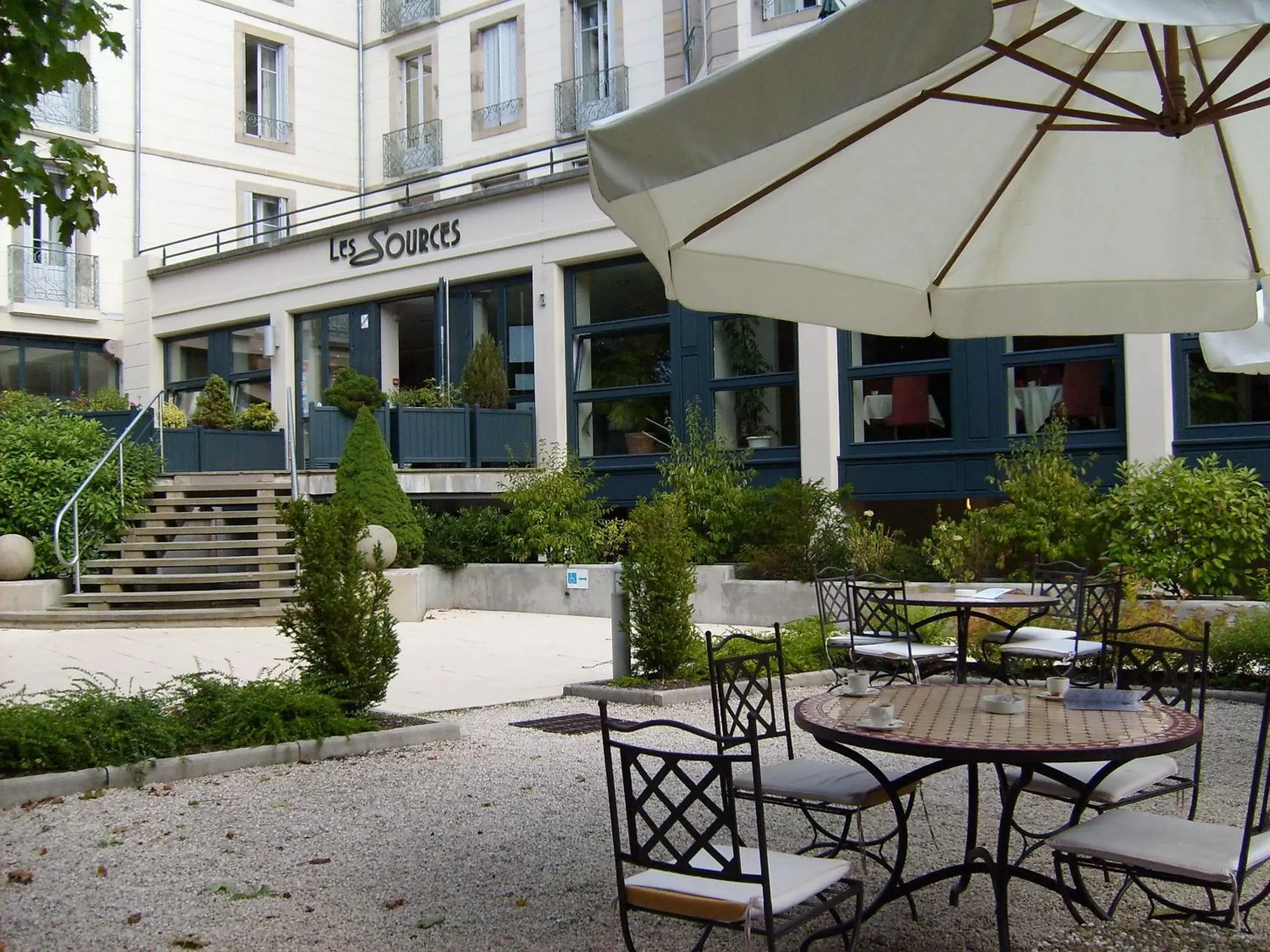 Balcony/Terrace in CERISE Luxeuil Les Sources