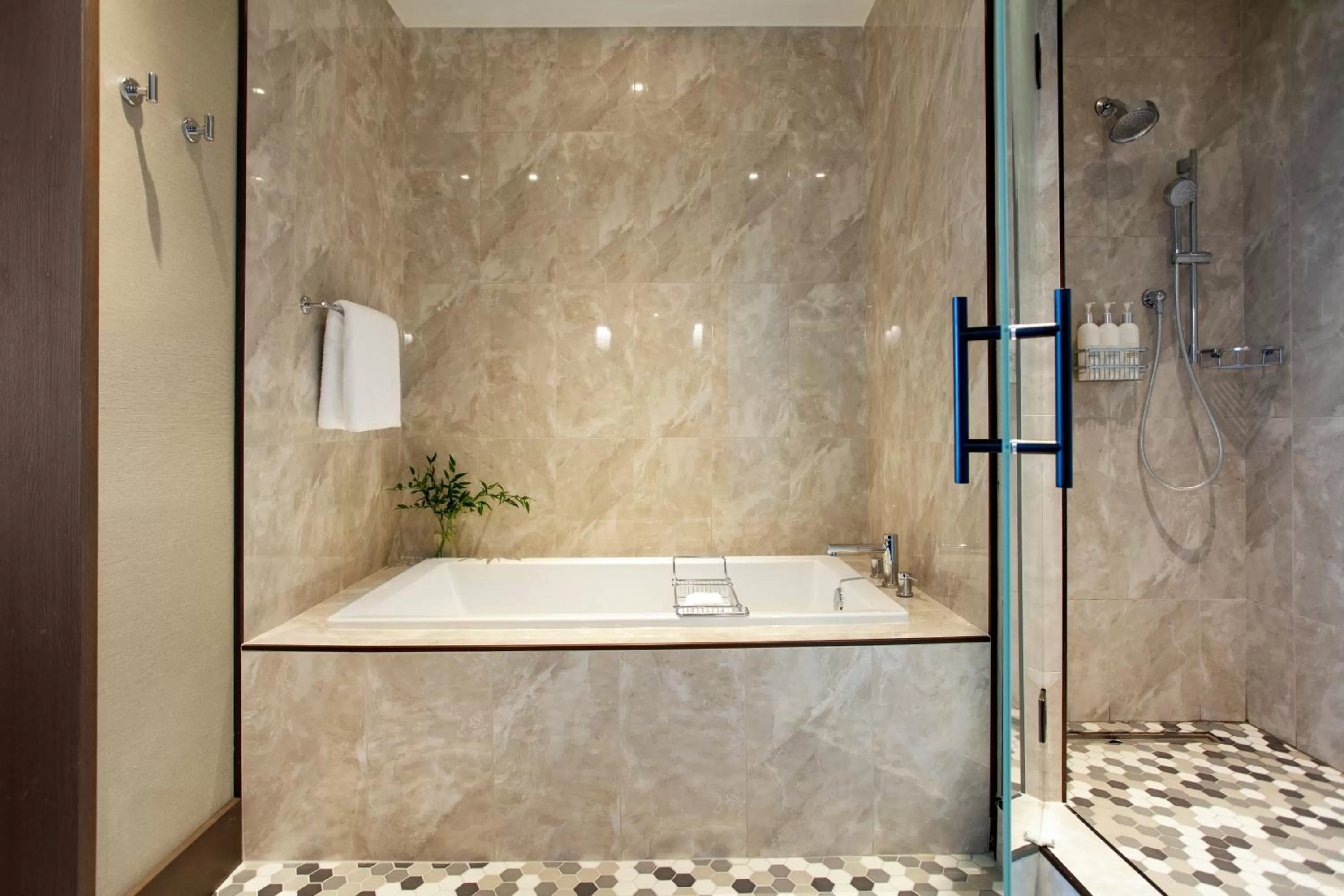 Photo of the whole room in Kimpton Hotel Arras by IHG