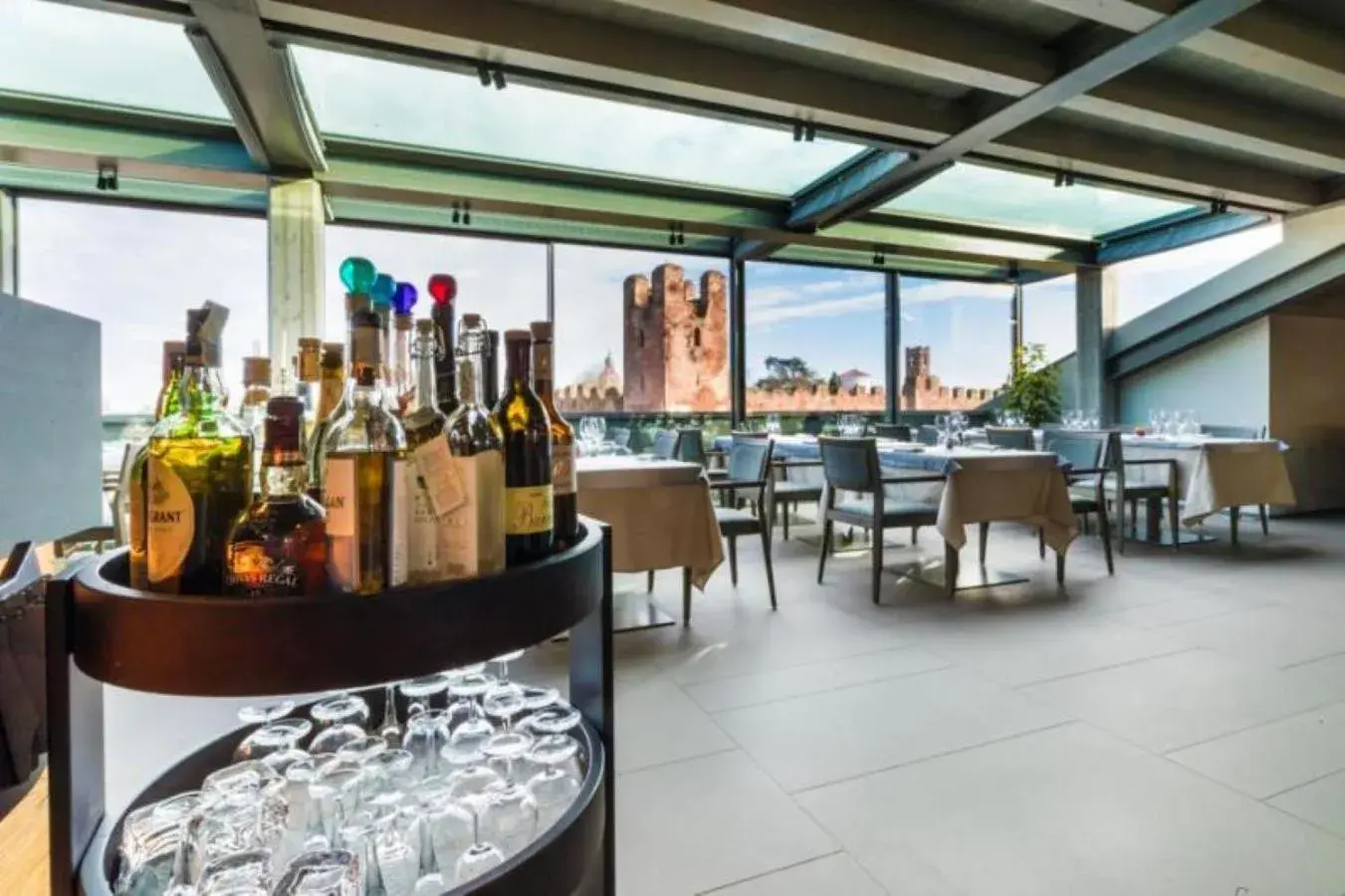 Lounge or bar in Albergo Roma, BW Signature Collection Lounge or bar in Albergo Roma, BW Signature Collection