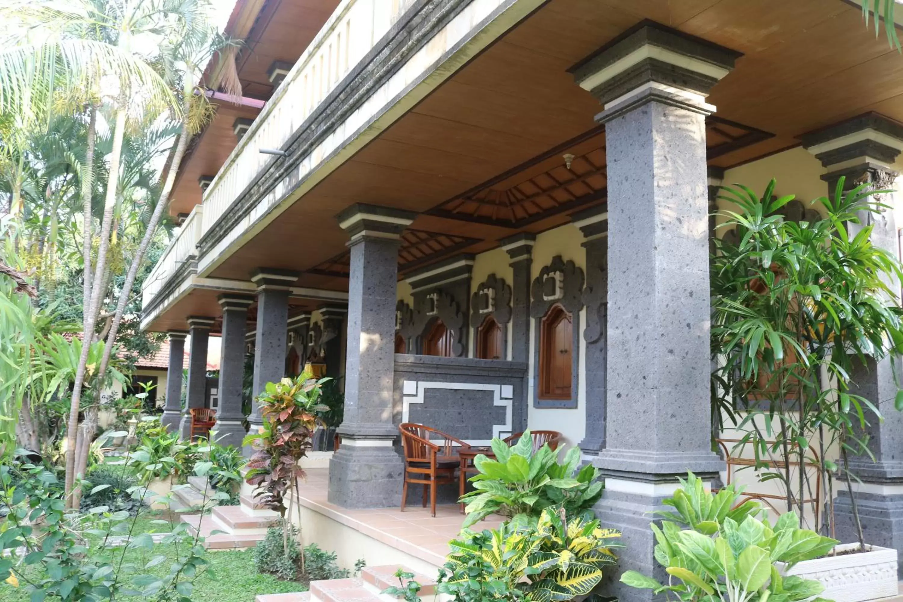 Balcony/Terrace in Kusnadi Hotel