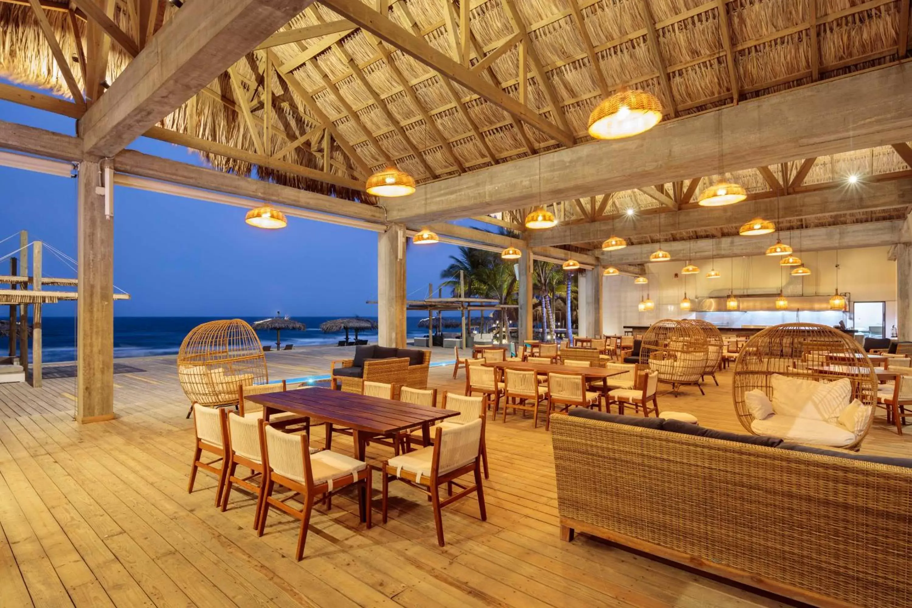 Property building, Restaurant/Places to Eat in Indura Beach & Golf Resort Curio Collection By Hilton