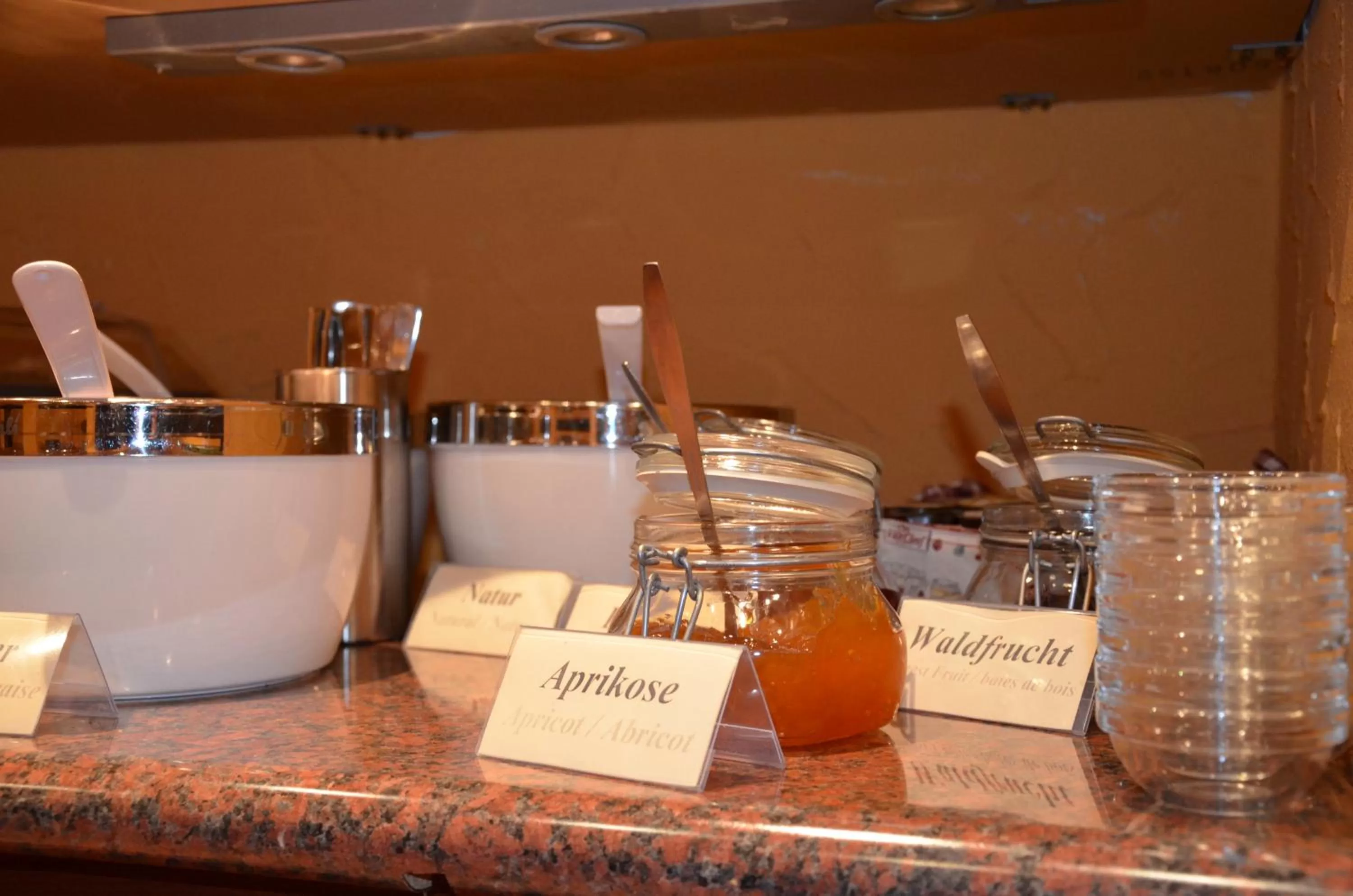 Food in Hotel am Wilhelmsplatz