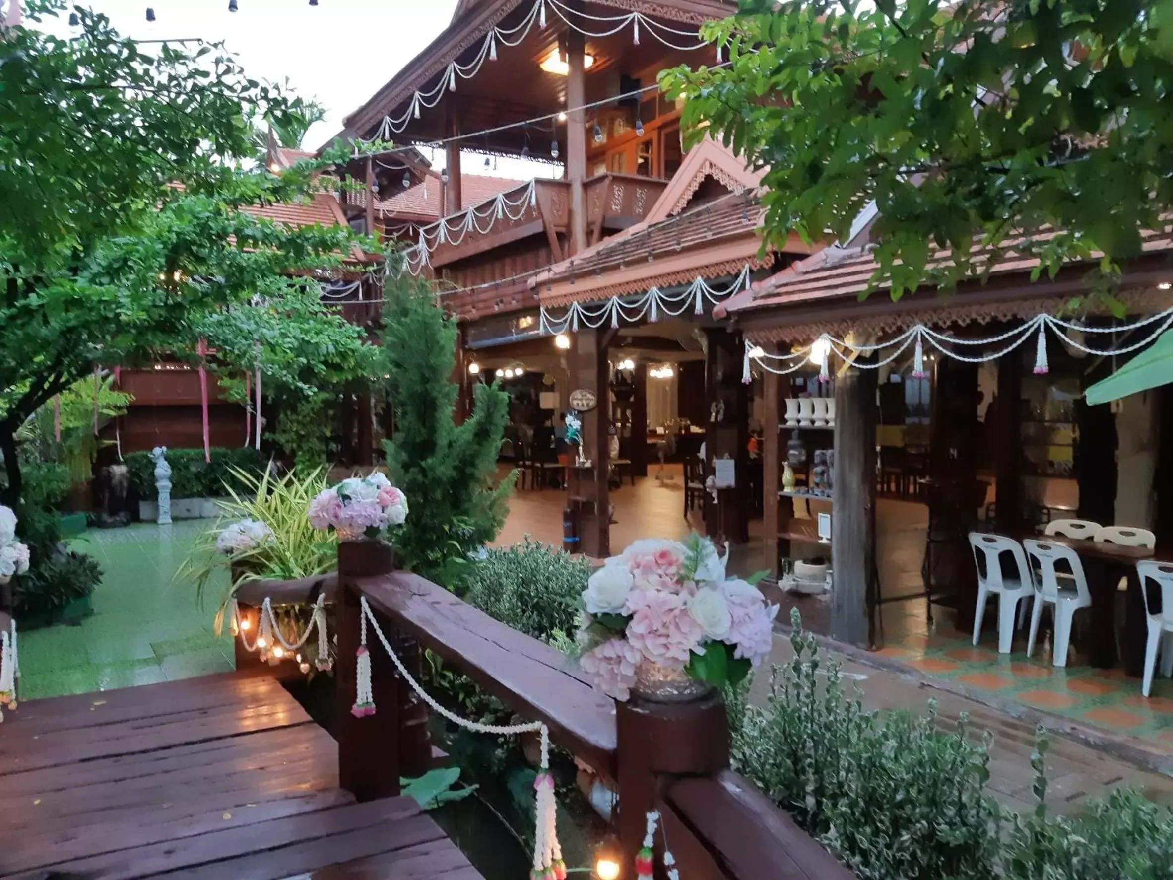 Property building in Montri Resort Donmuang Bangkok