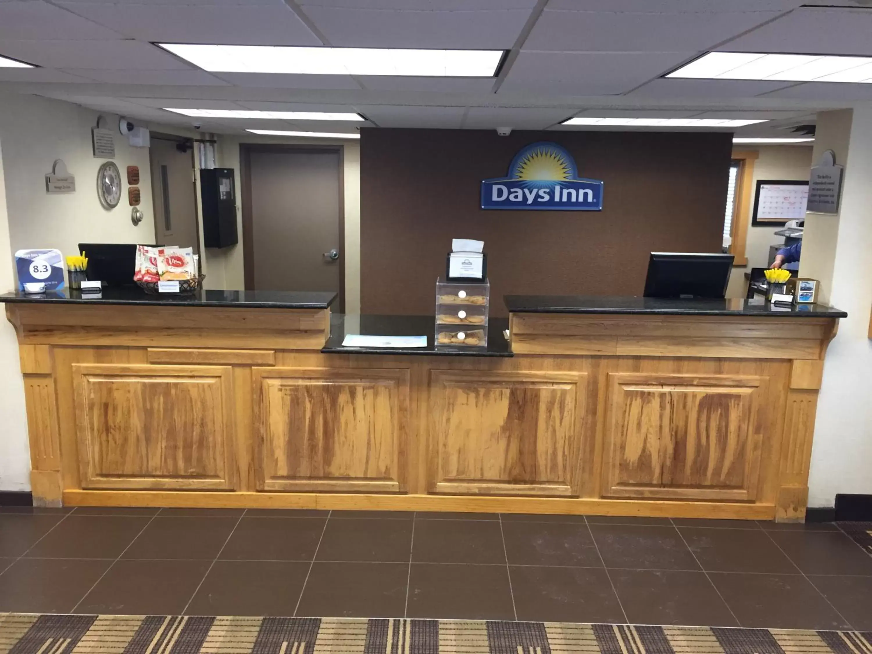 Lobby or reception, Lobby/Reception in Days Inn by Wyndham Bismarck