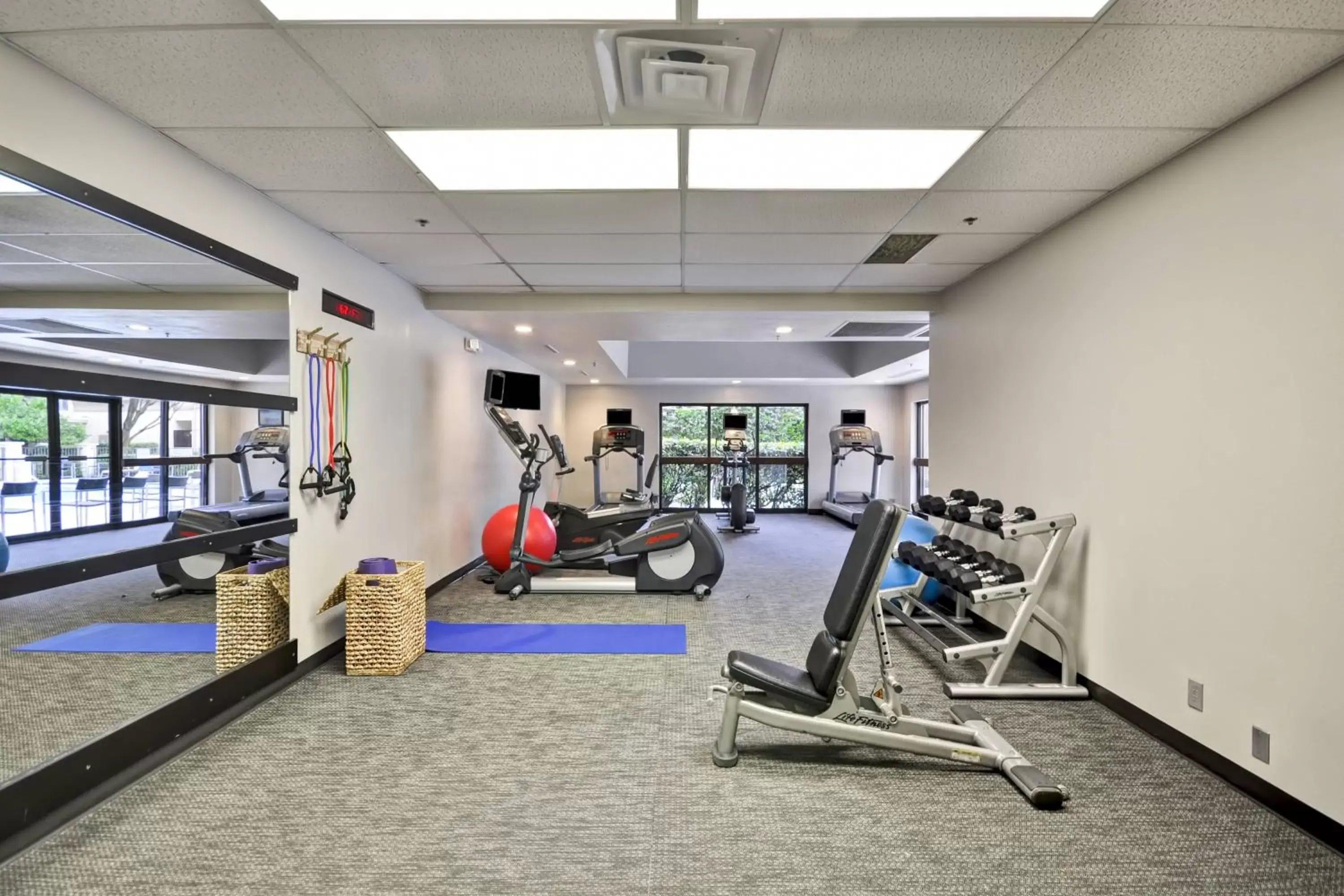 Fitness centre/facilities, Fitness Center/Facilities in Courtyard Dallas Medical Market Center