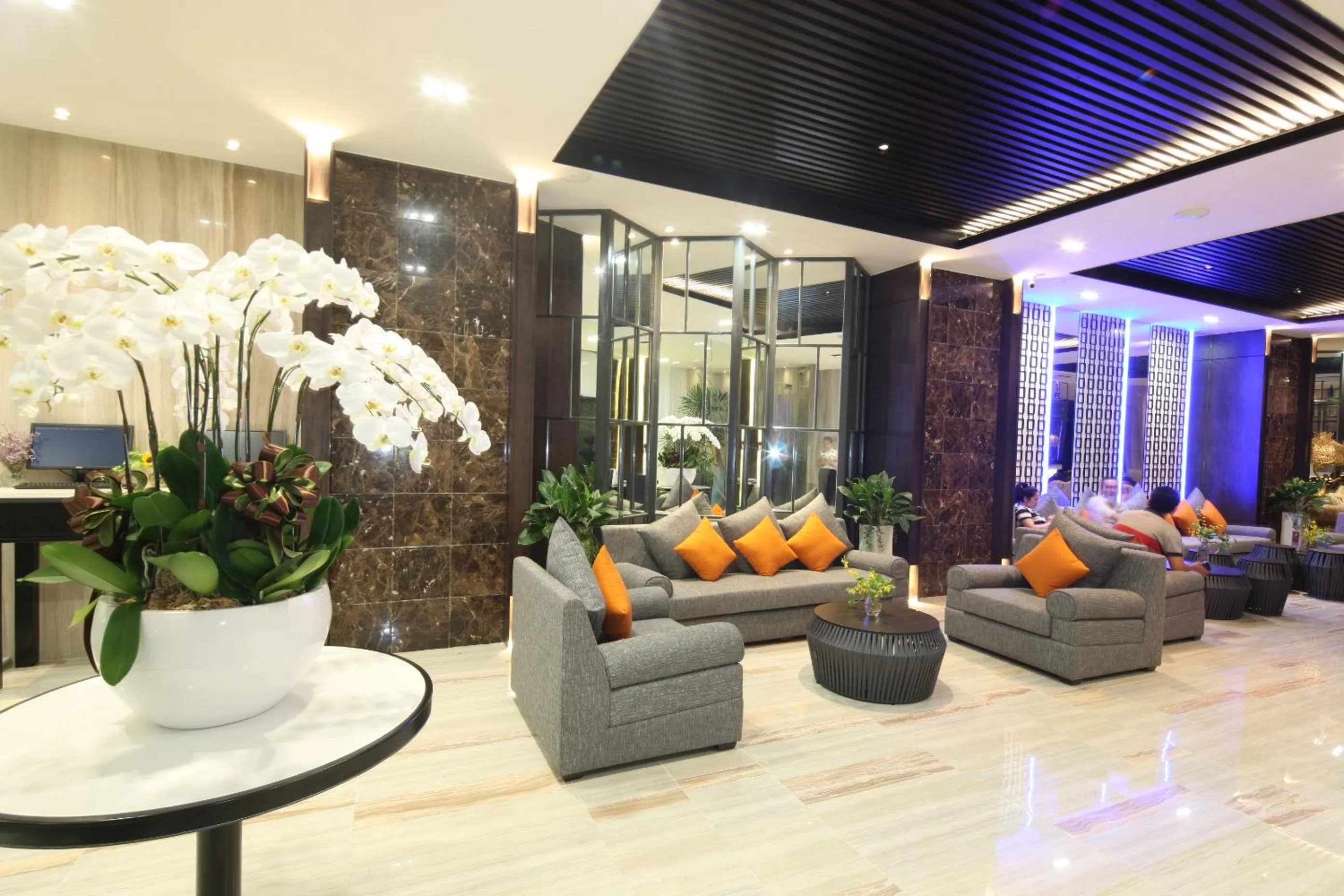 Lobby or reception in Sunrise Central Hotel