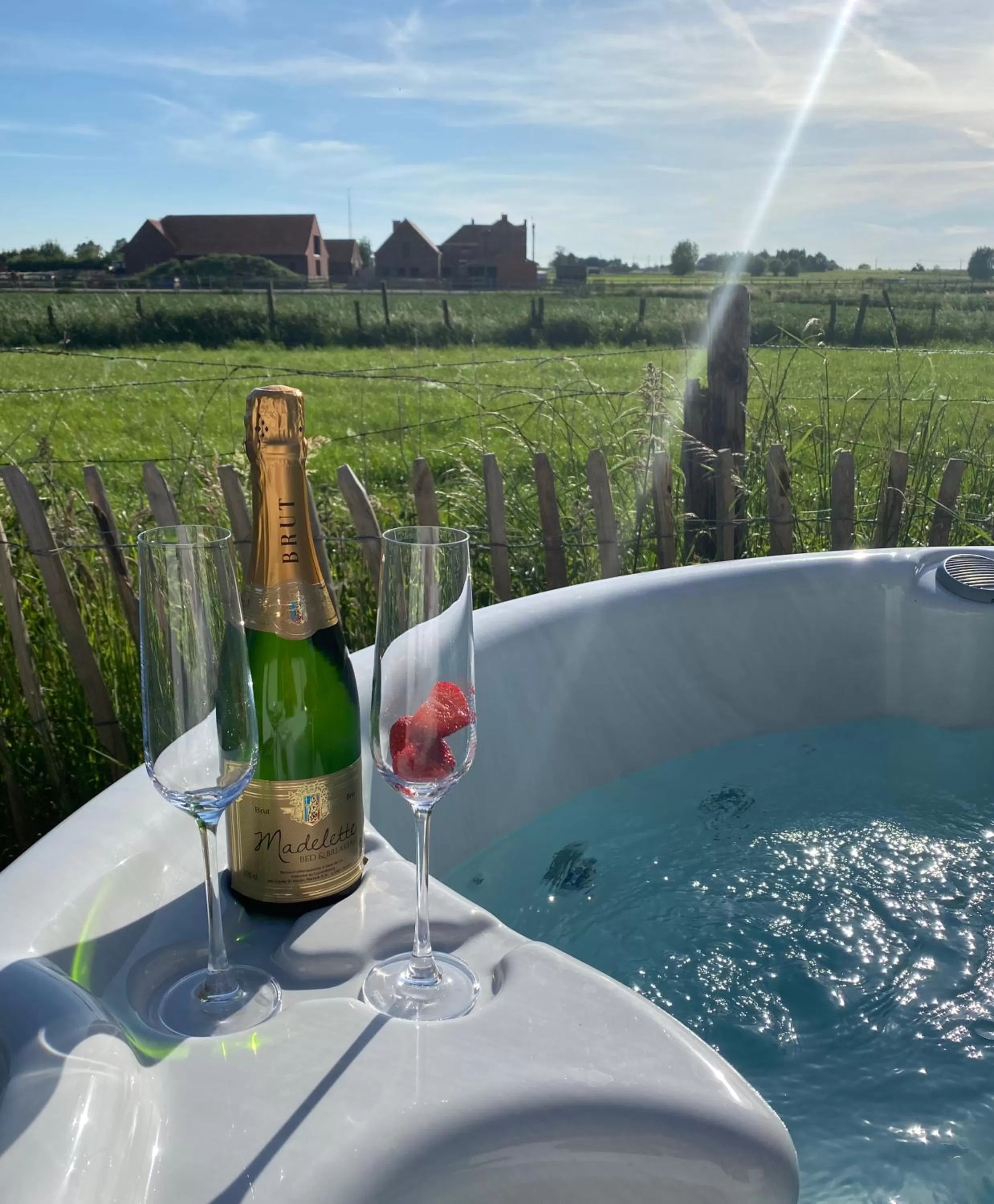 Hot Tub in Madelette B&B