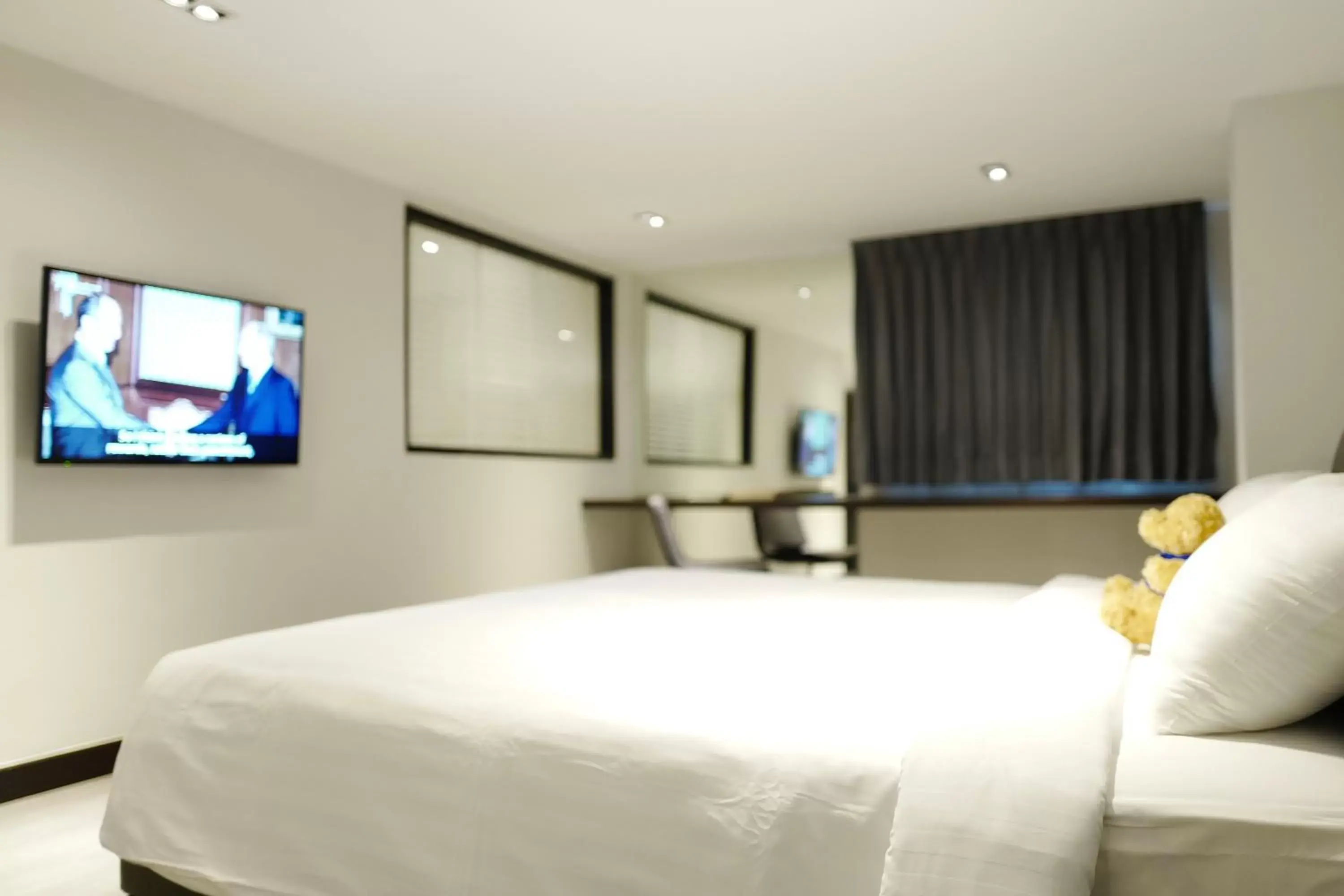 Bedroom, Bed in S33 Compact Sukhumvit Hotel