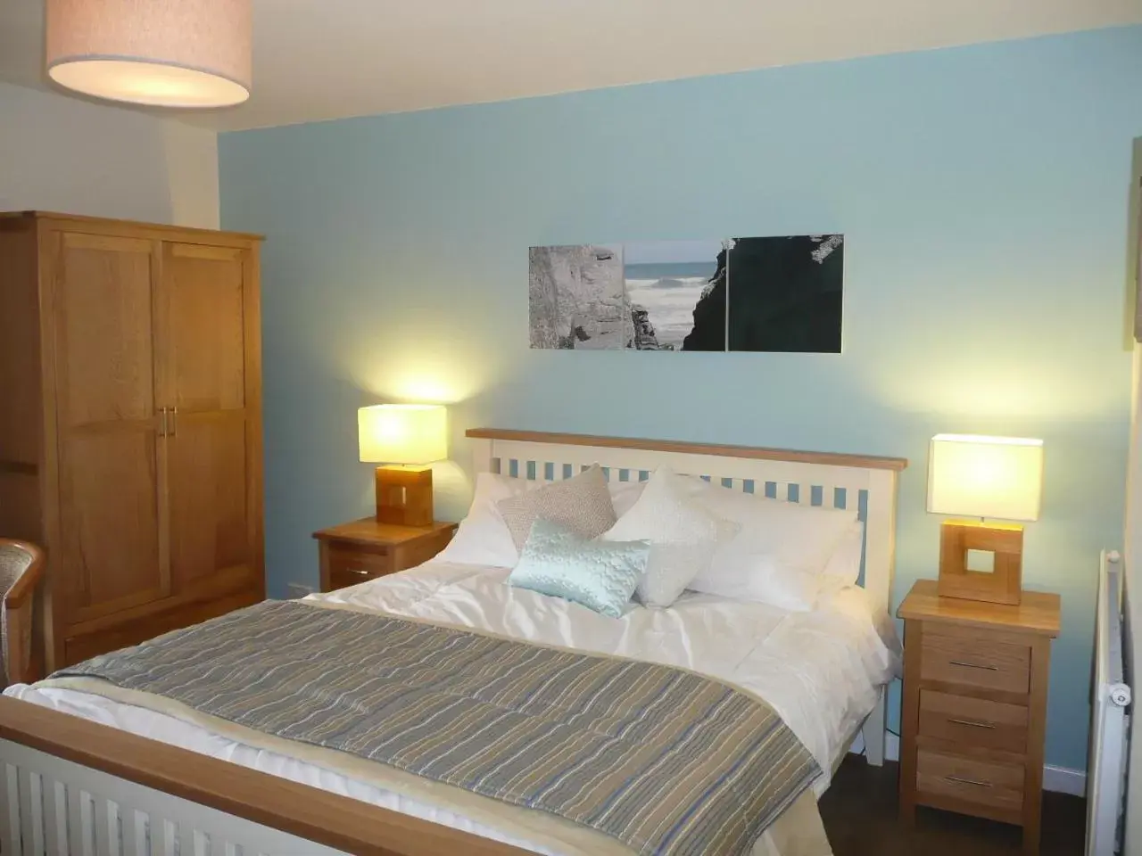 Double Room in Ship Inn