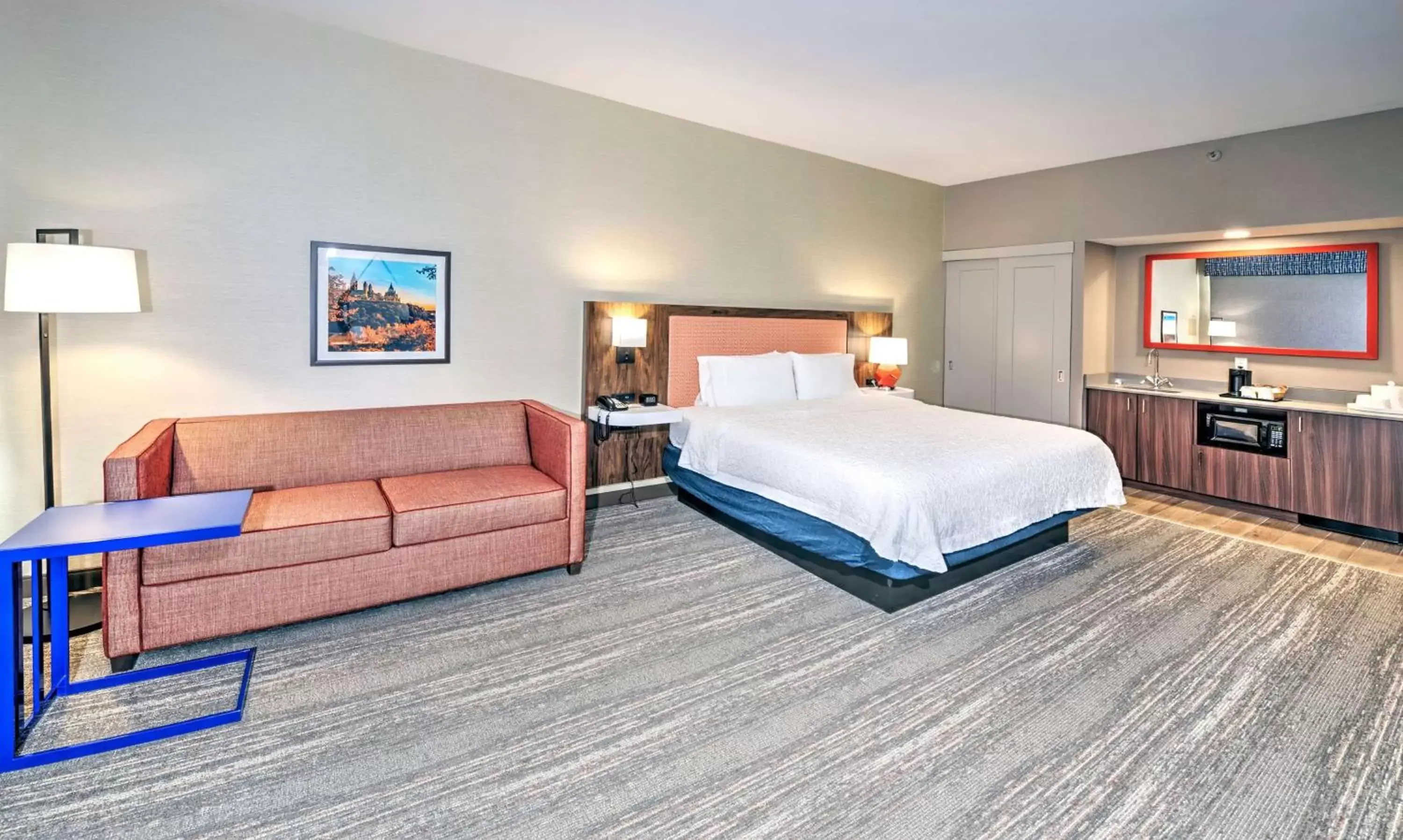 Living room, Bed in Hampton by Hilton Ottawa