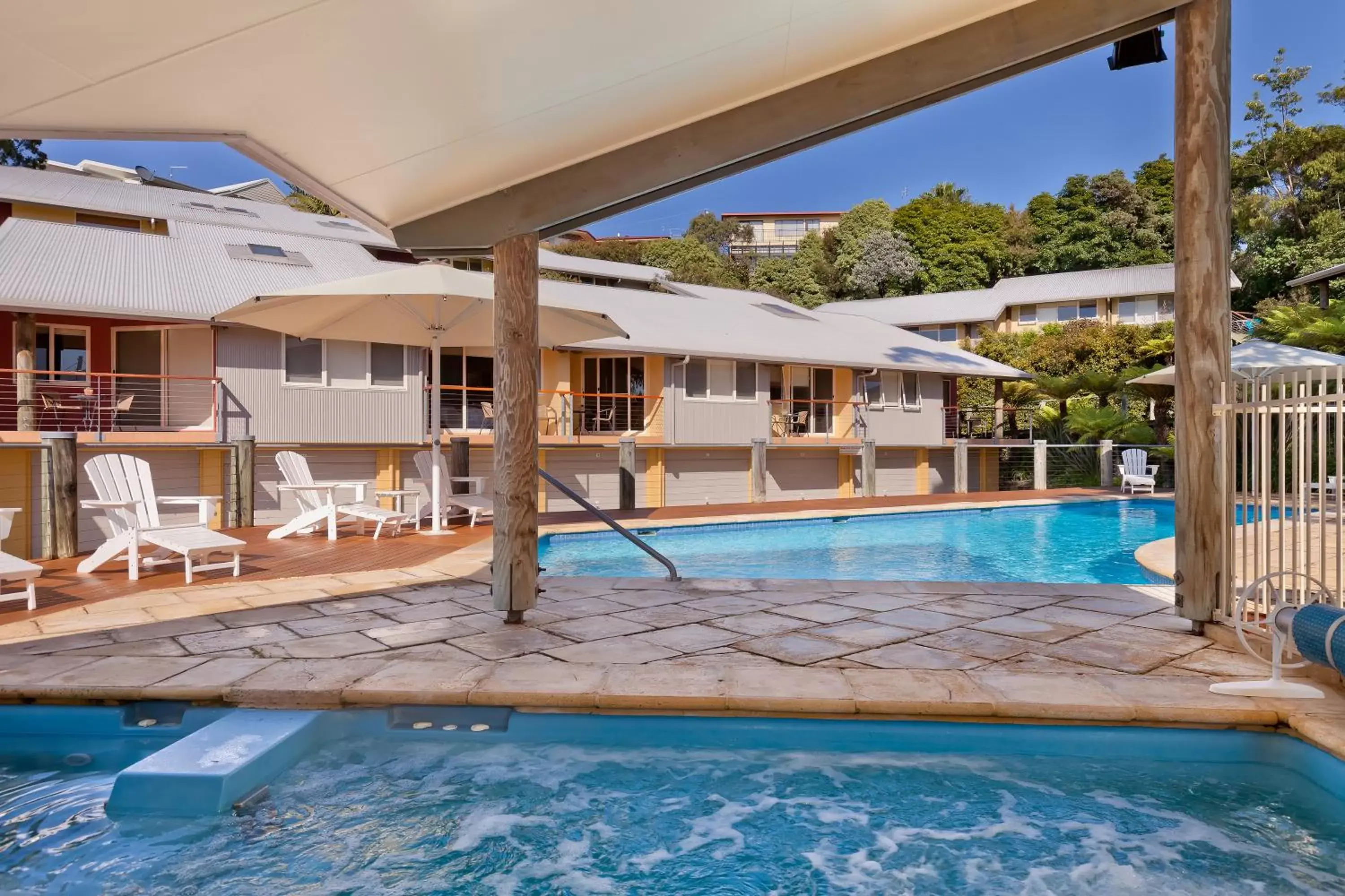 Day, Property Building in Tathra Beach House Holiday Apartments