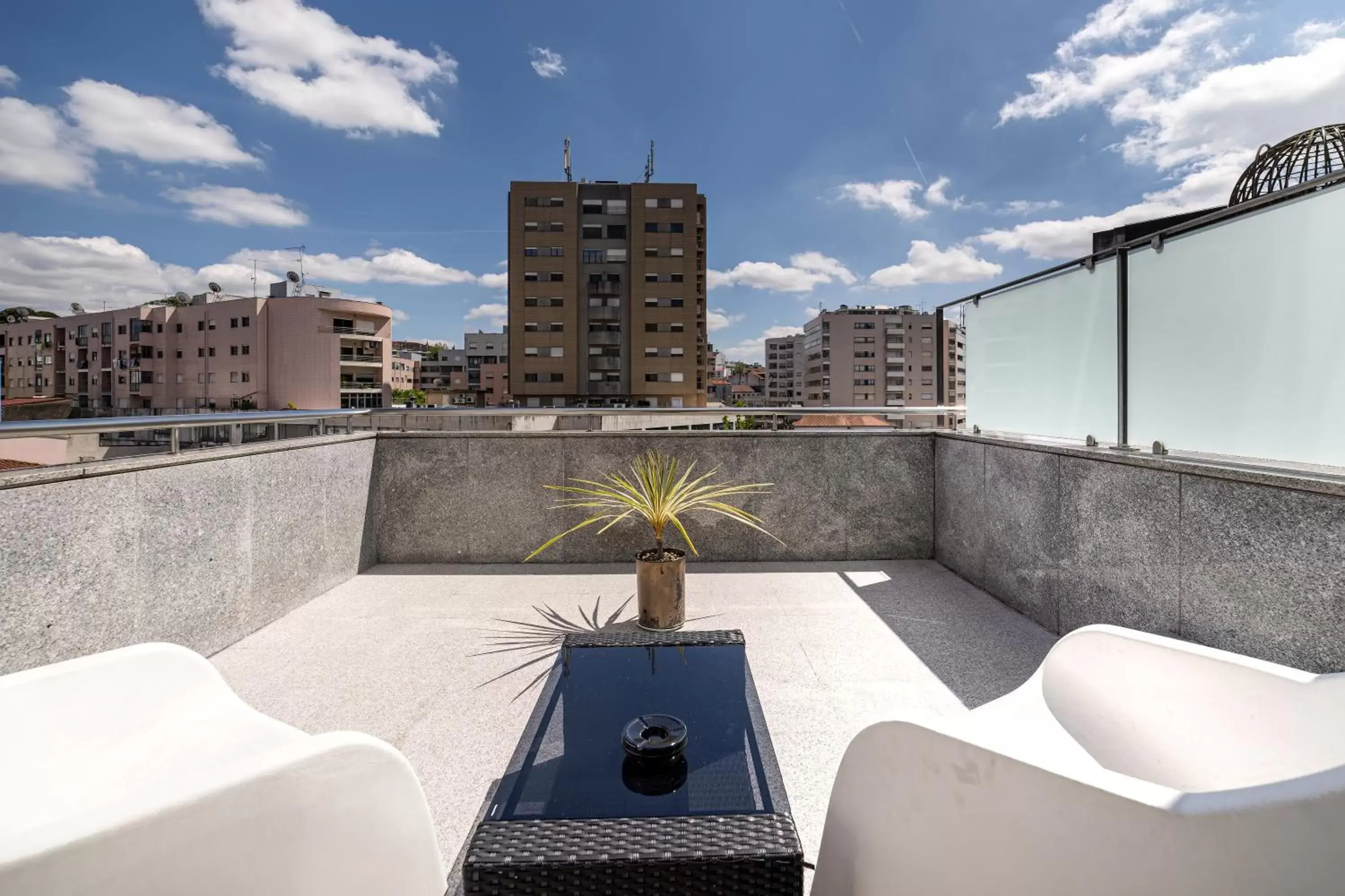 Balcony/Terrace in Urban Hotel Estacao