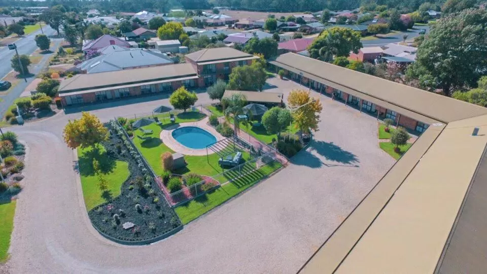 Bird's eye view in Statesman Motor Inn
