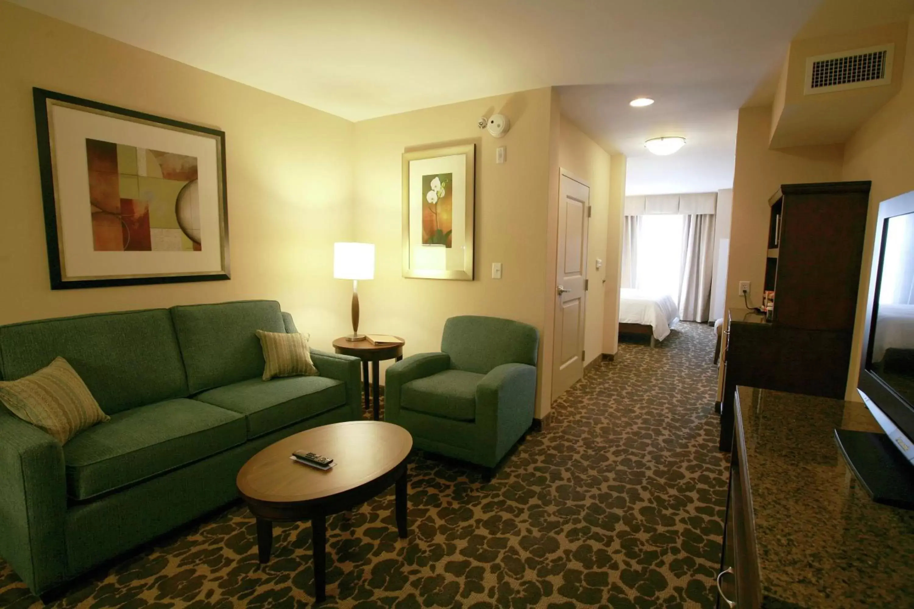 Bedroom, Seating Area in Hilton Garden Inn Charlotte/Concord