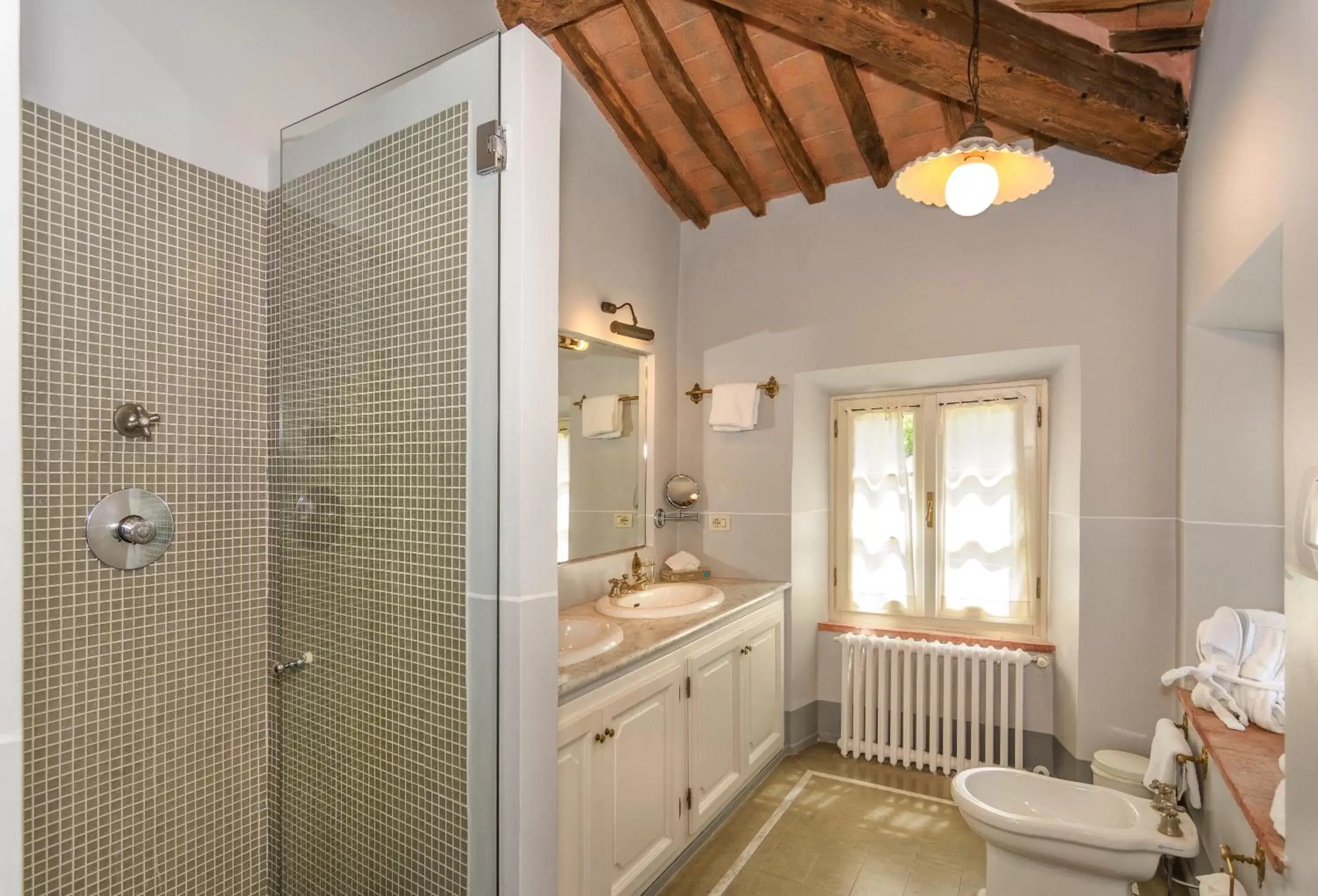 Bathroom in Hotel Albergo Villa Marta