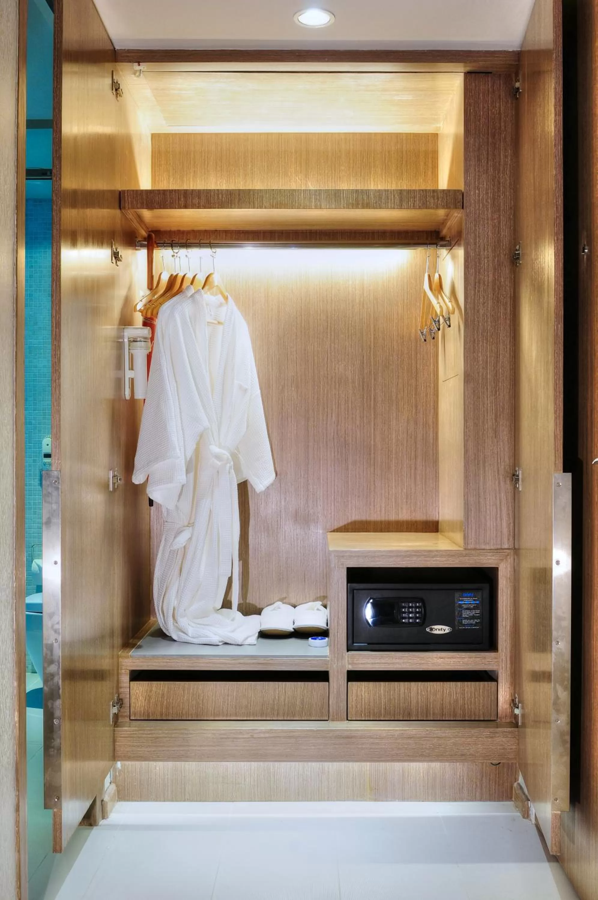 Area and facilities in Citrus Sukhumvit 13 Nana Bangkok by Compass Hospitality - Newly Renovated