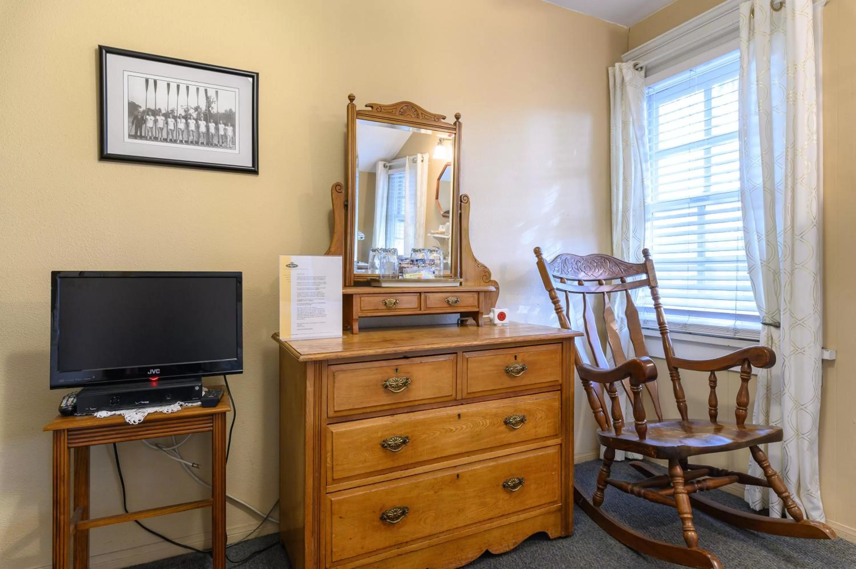 Bedroom in Beachrunners Inn