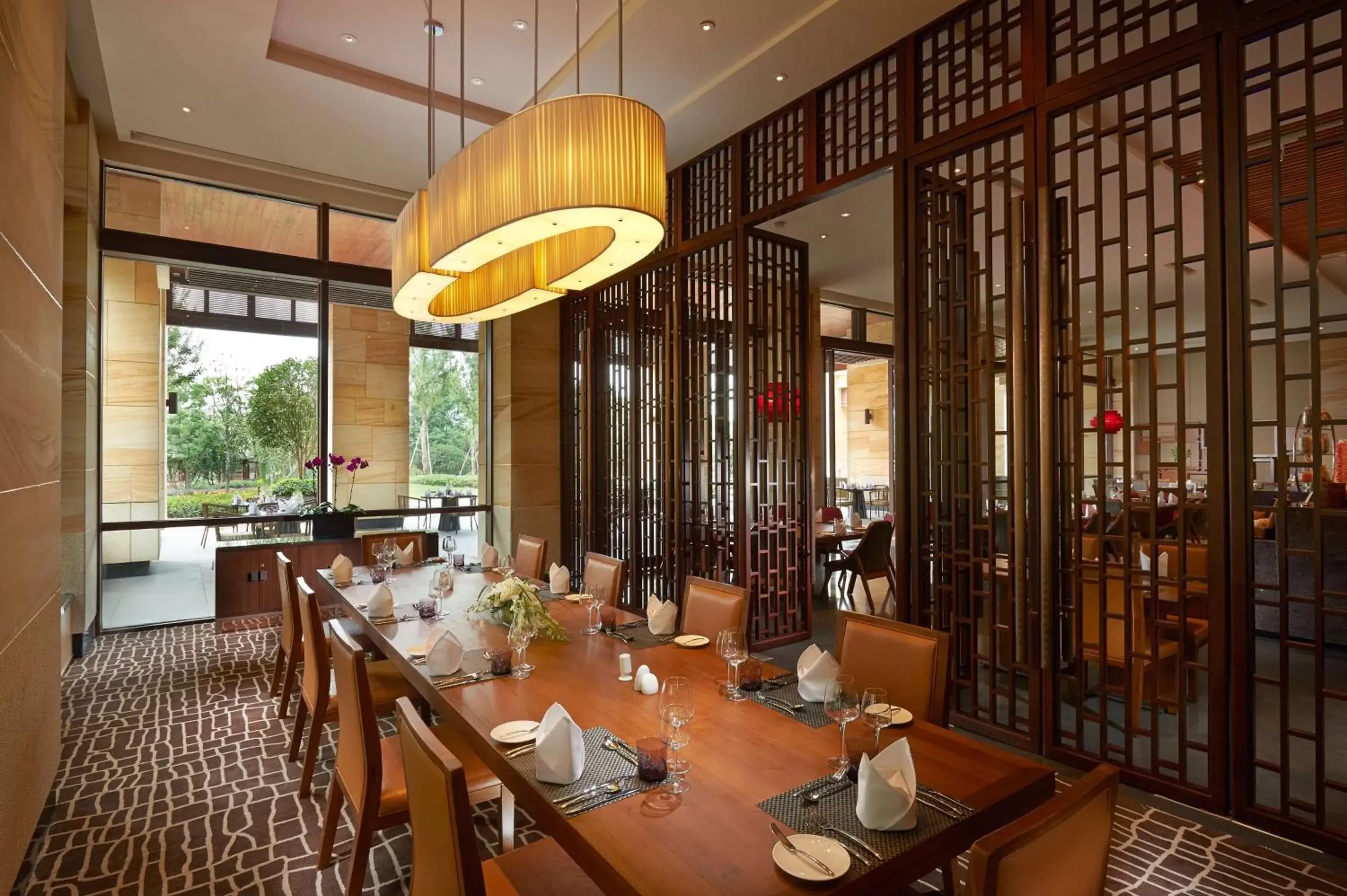 Restaurant/places to eat in Hilton Wuhan Optics Valley Restaurant/places to eat in Hilton Wuhan Optics Valley