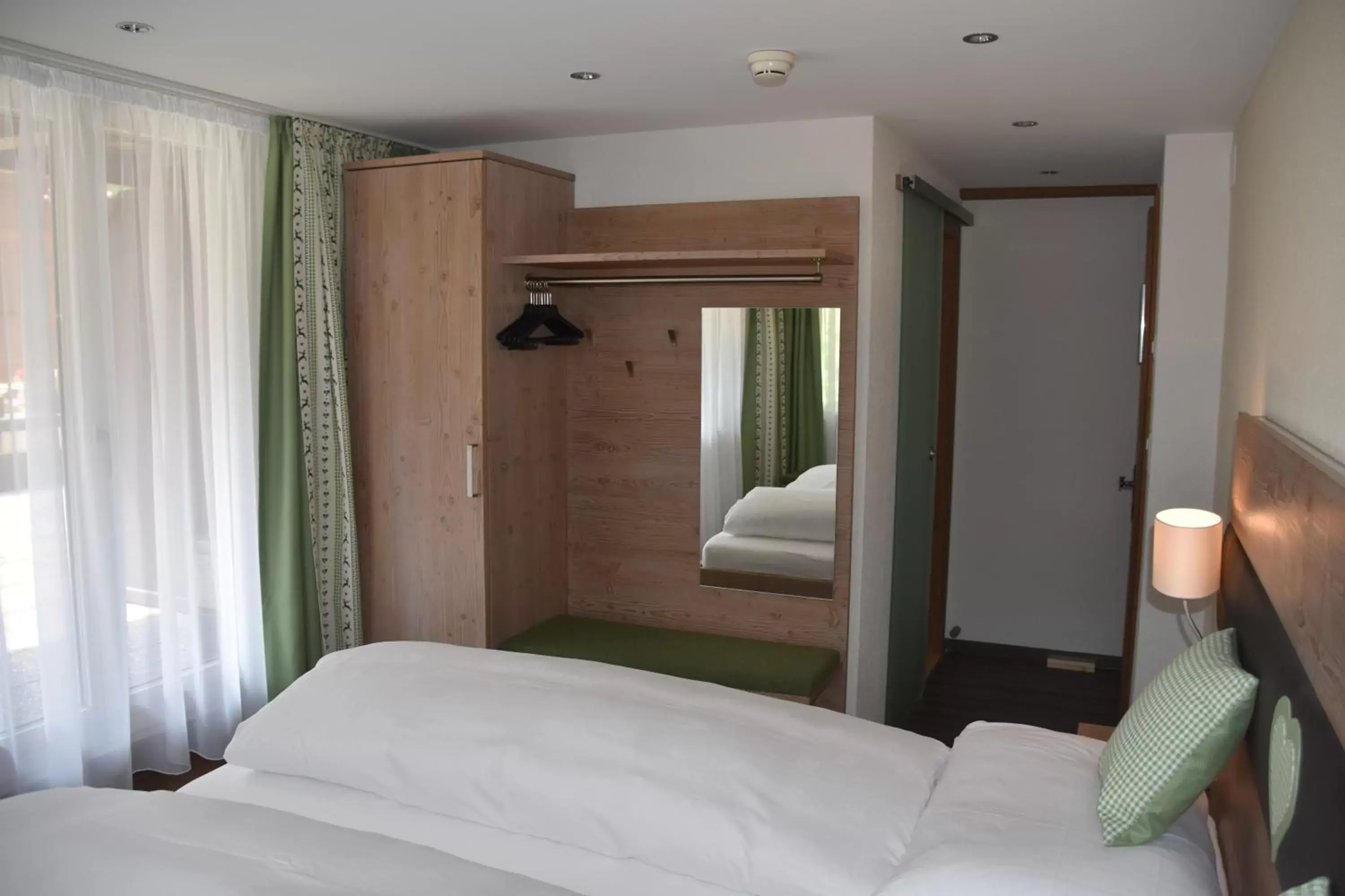 Photo of the whole room, Bed in Hotel Gletschergarten