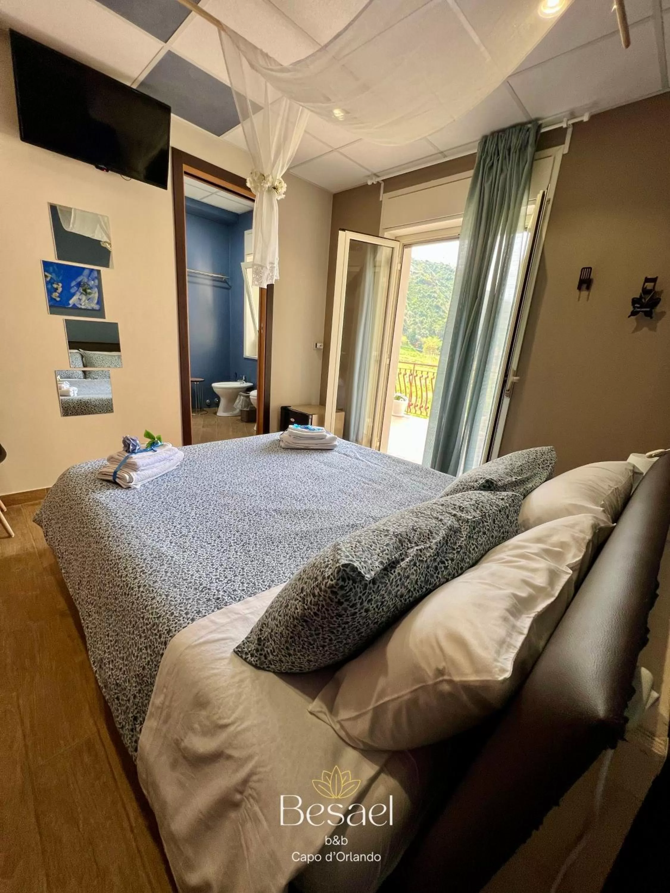 Bed in Besael b&b Capo d'Orlando