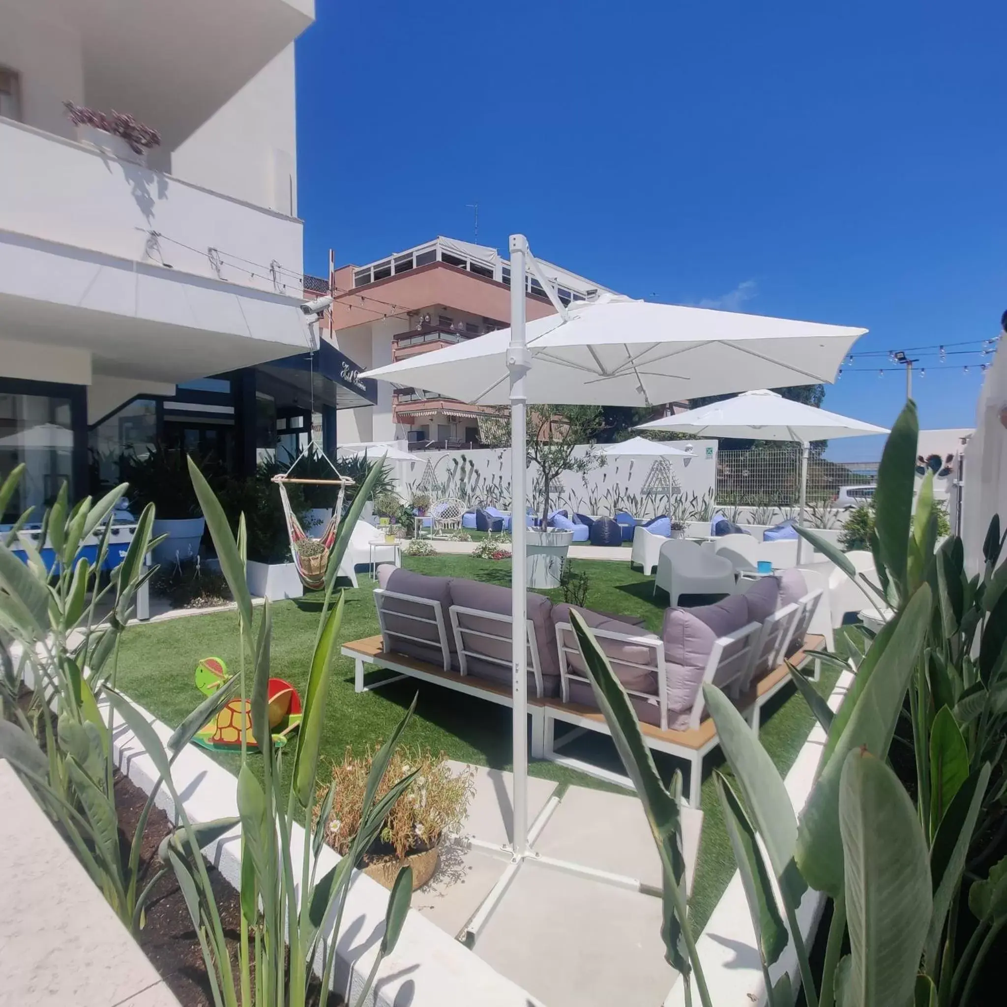 Patio in Hotel Riviera