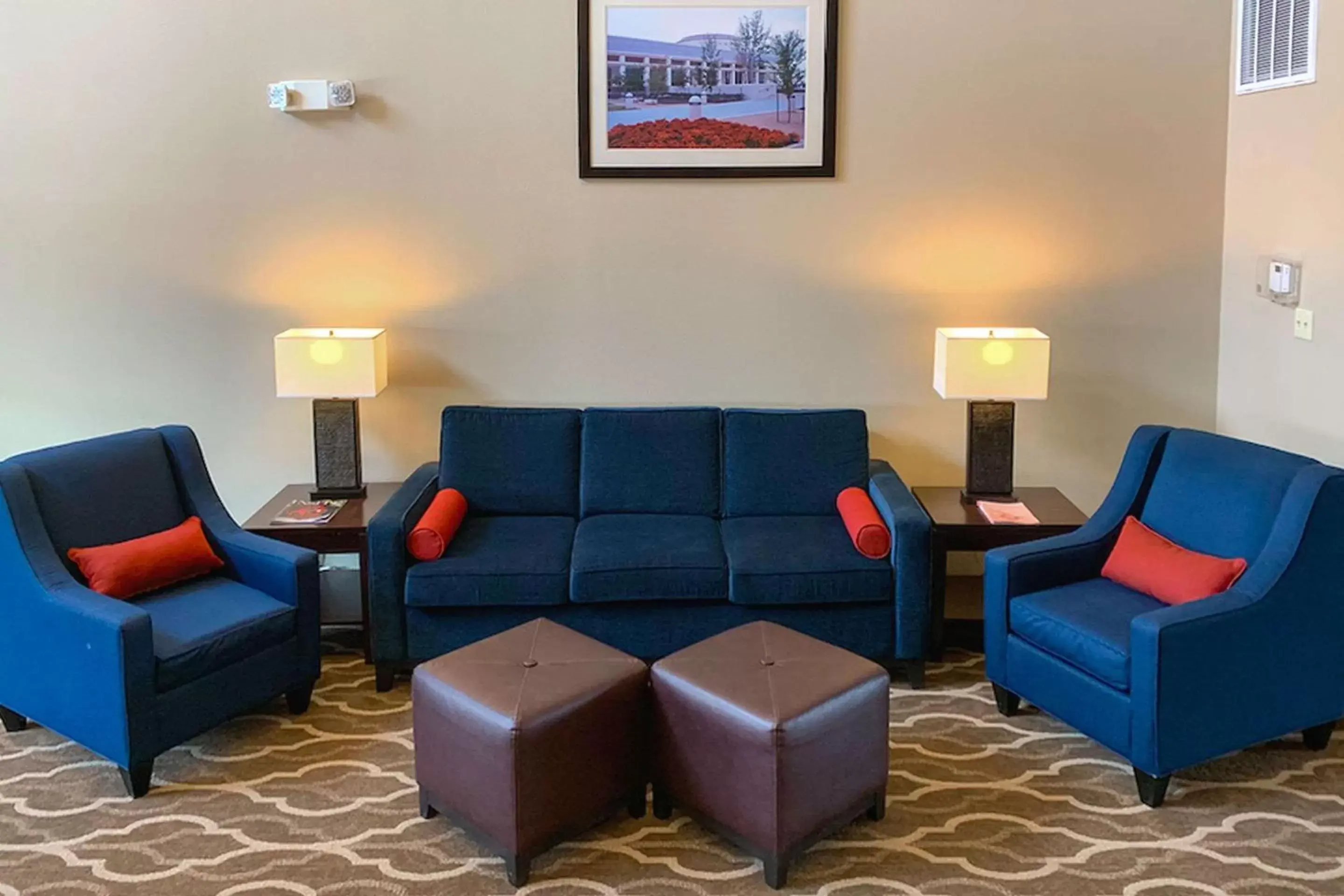 Lobby or reception, Seating Area in Comfort Suites Texas Avenue