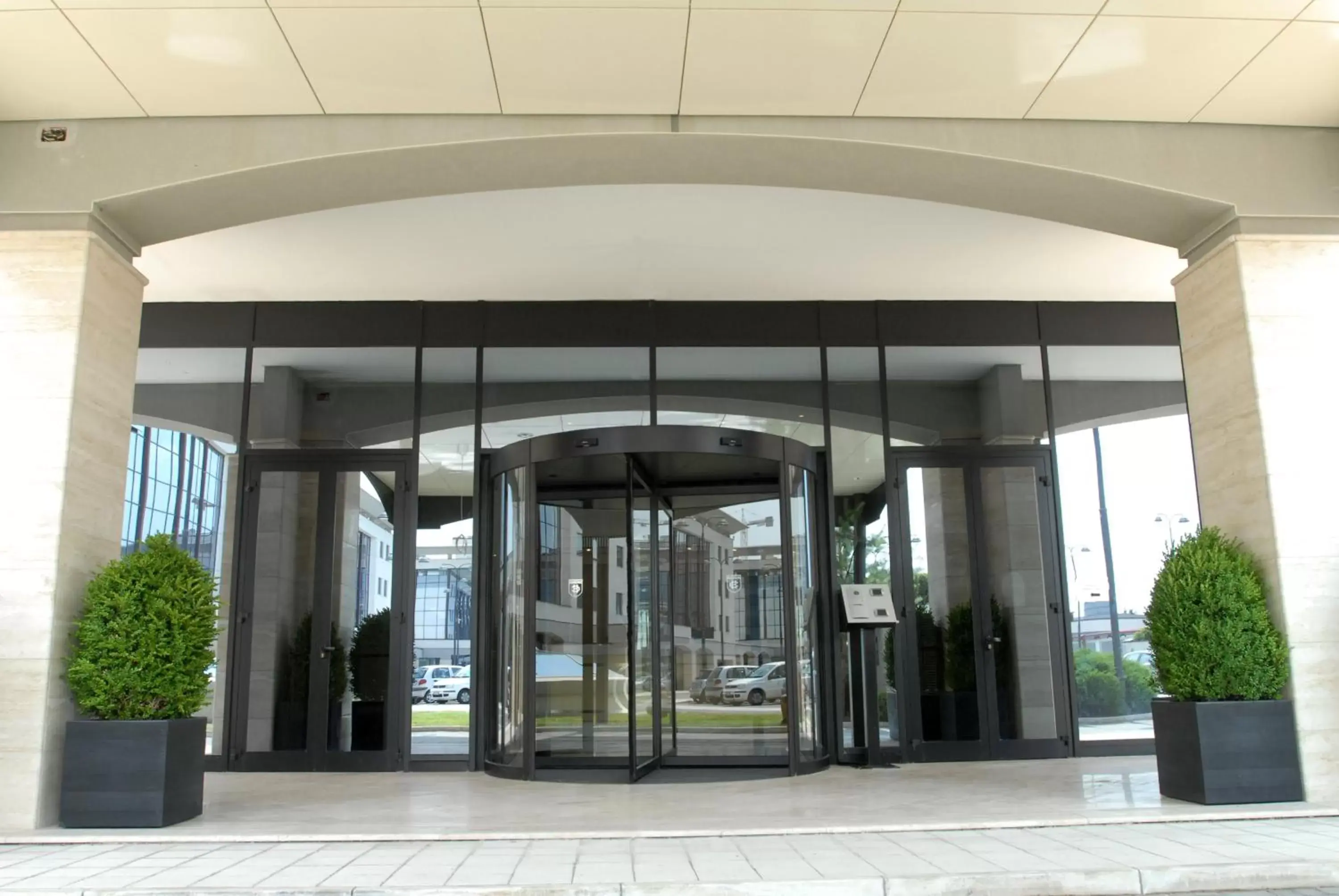 Facade/entrance in Grand Hotel Duca Di Mantova