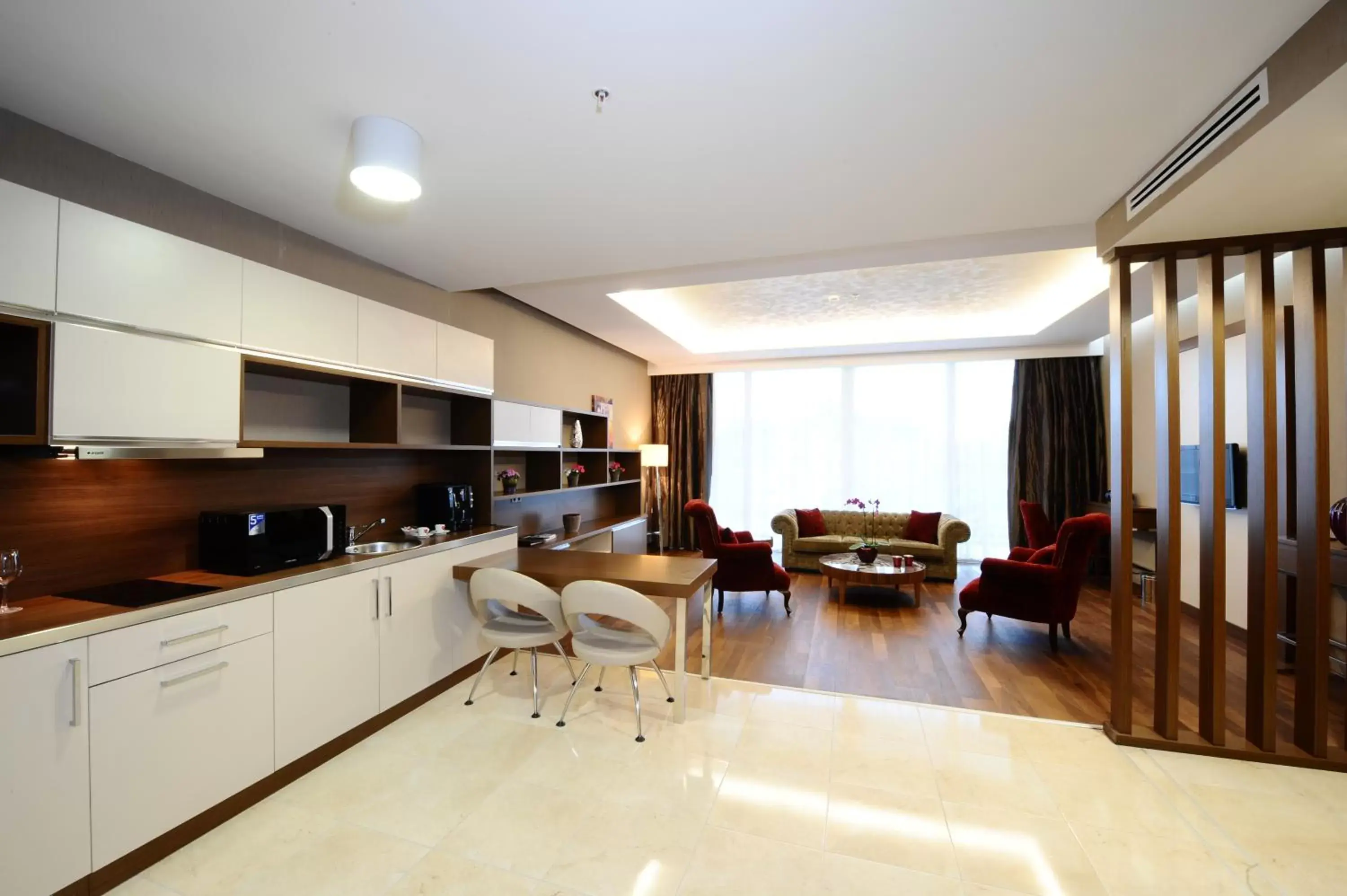 City view, Kitchen/Kitchenette in Ramada by Wyndham Podgorica