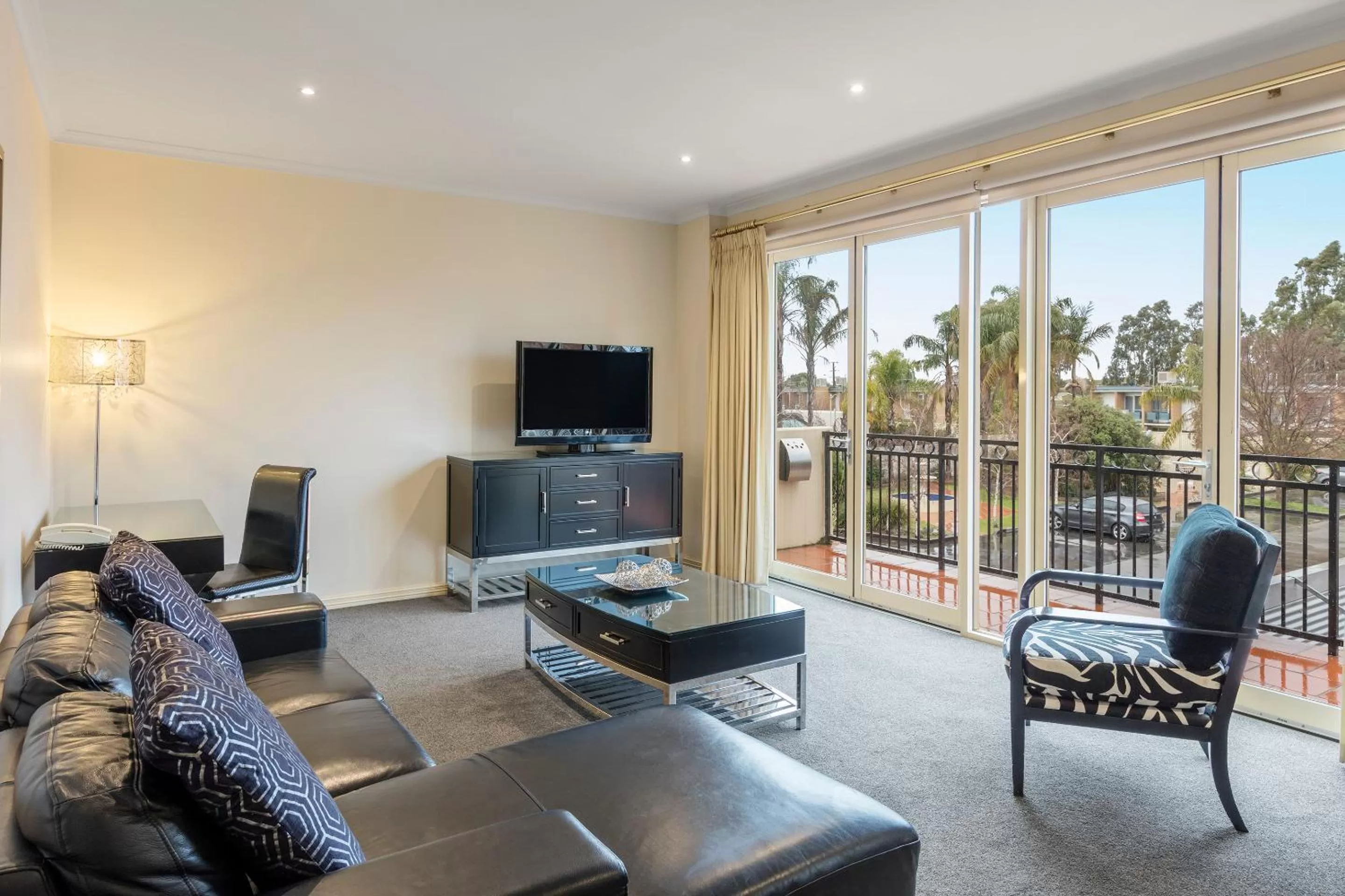 TV and multimedia in The Carrington Hotel