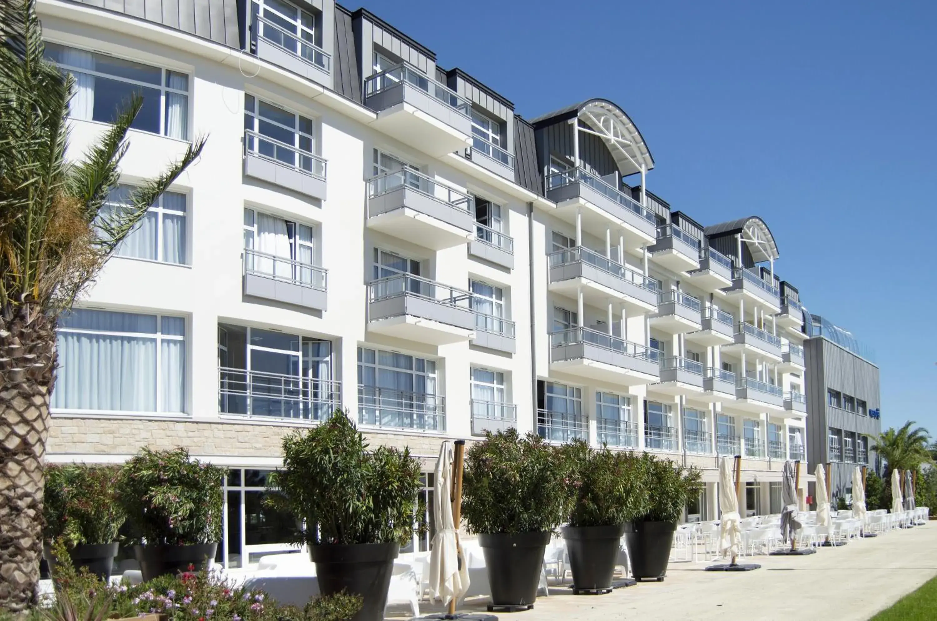 Property building in Westotel Le Pouliguen Property building in Westotel Le Pouliguen