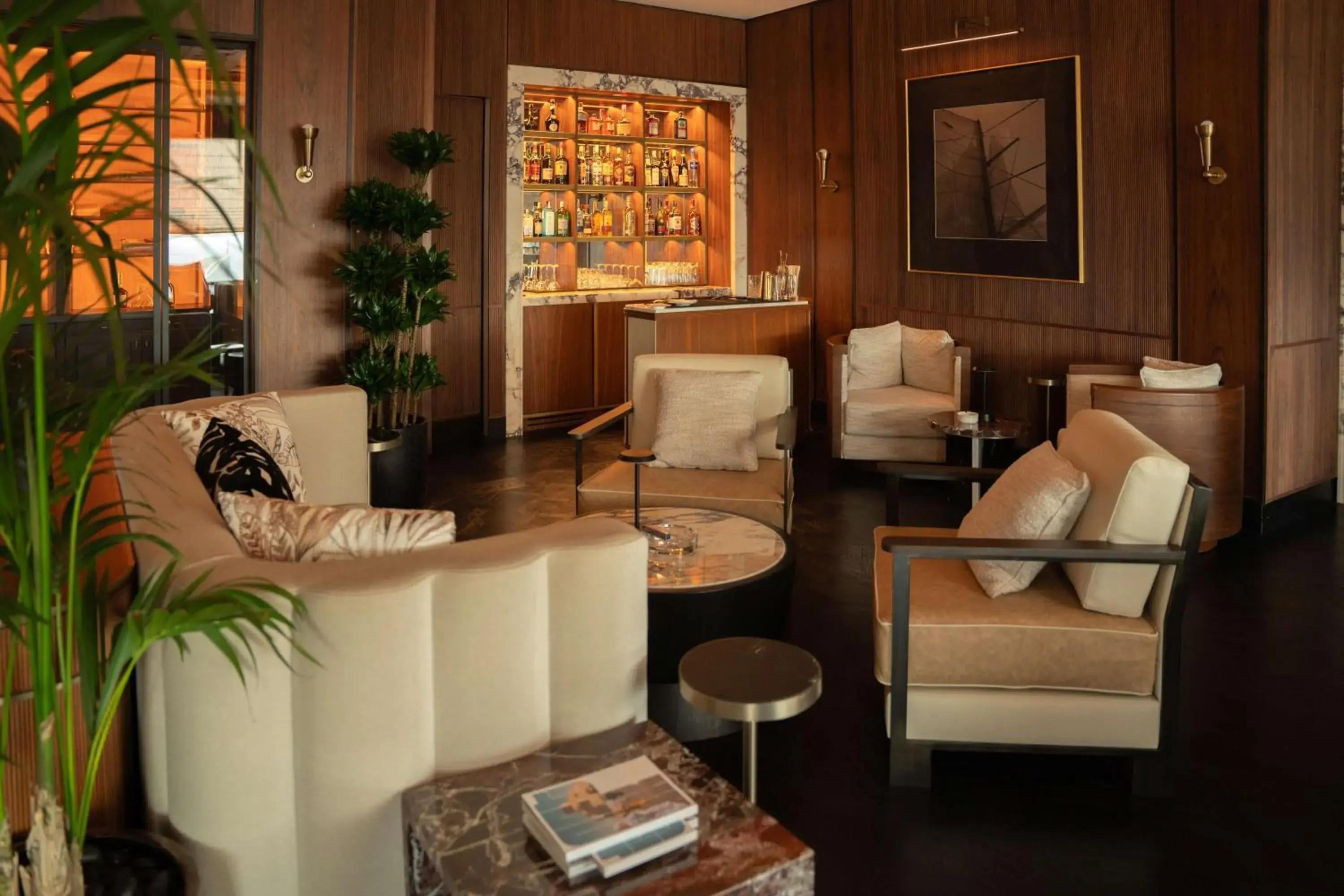 Lounge or bar in Waldorf Astoria Doha West Bay Lounge or bar in Waldorf Astoria Doha West Bay