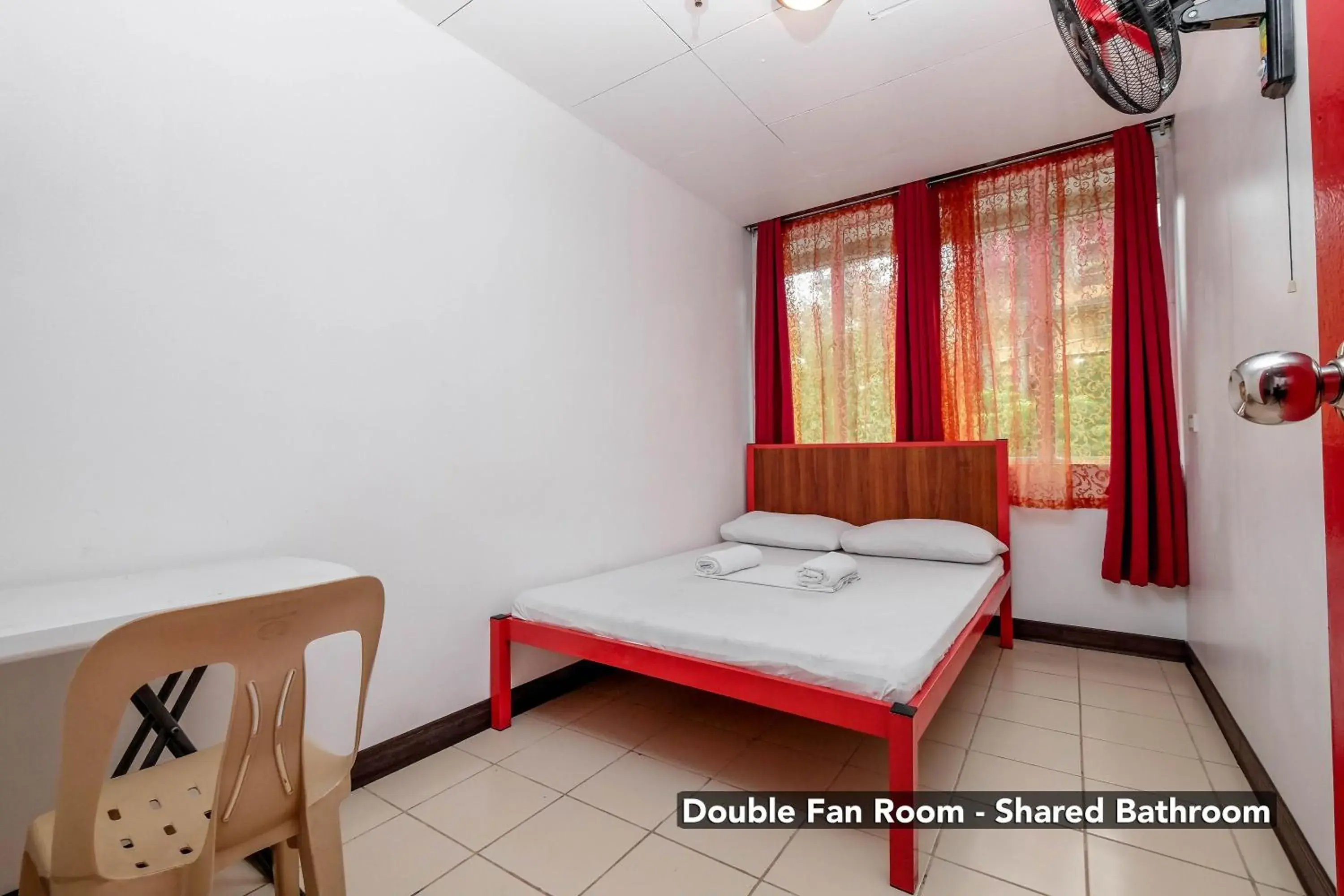 Bedroom, Bed in Stay Malate (Wanderers Guest House)