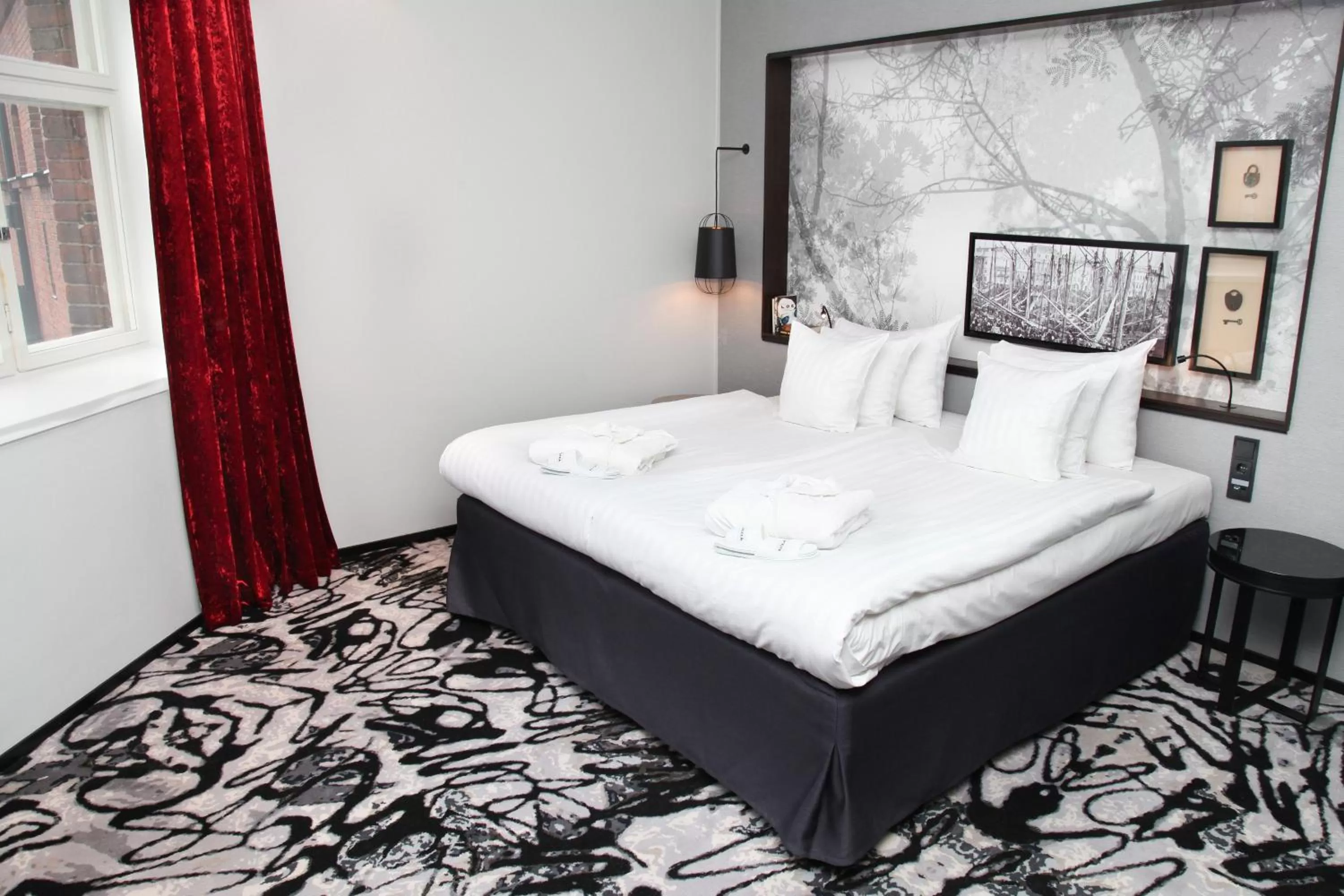 Bedroom, Bed in Hotel Katajanokka, Helsinki, a Tribute Portfolio Hotel