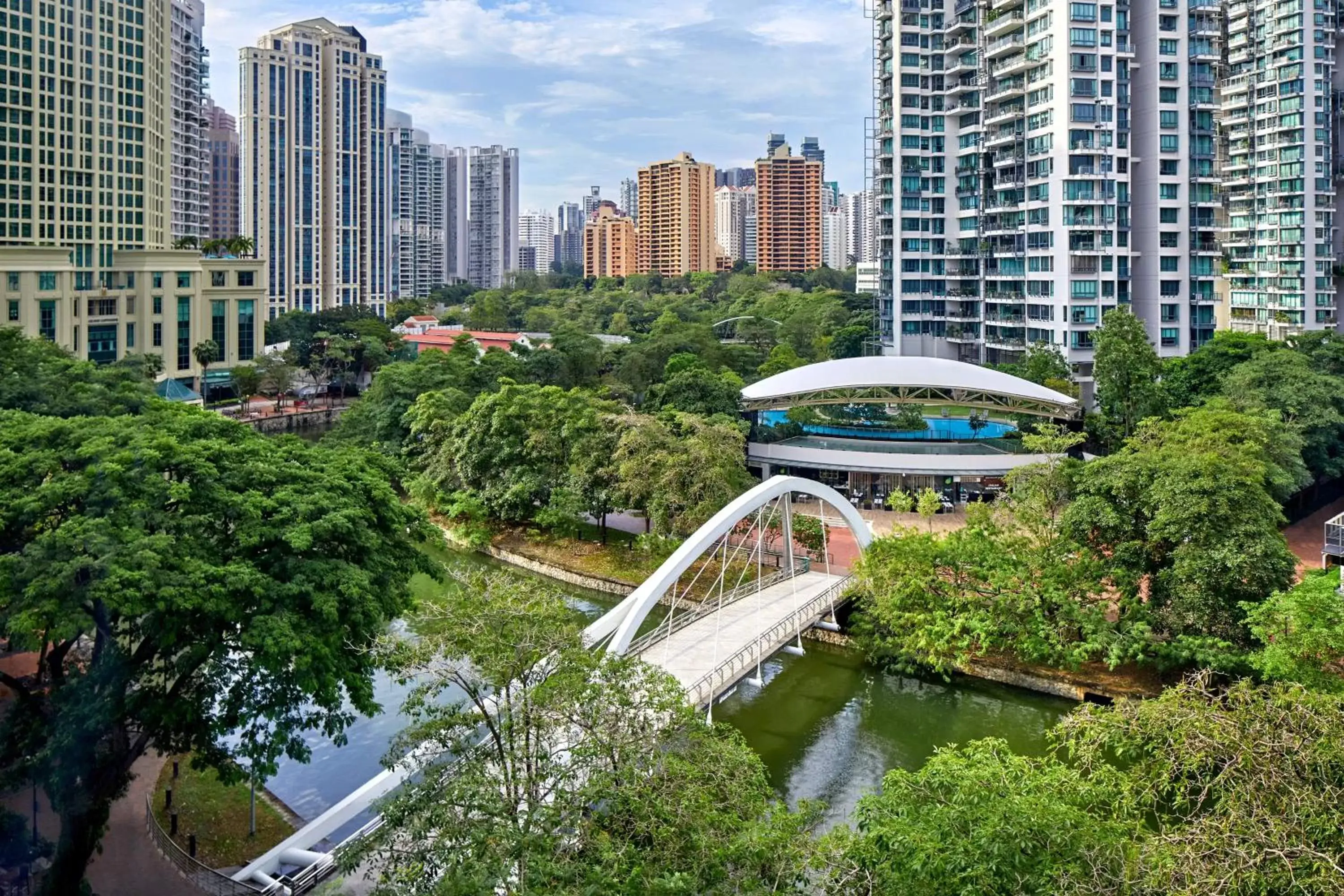 Photo of the whole room in Four Points by Sheraton Singapore, Riverview