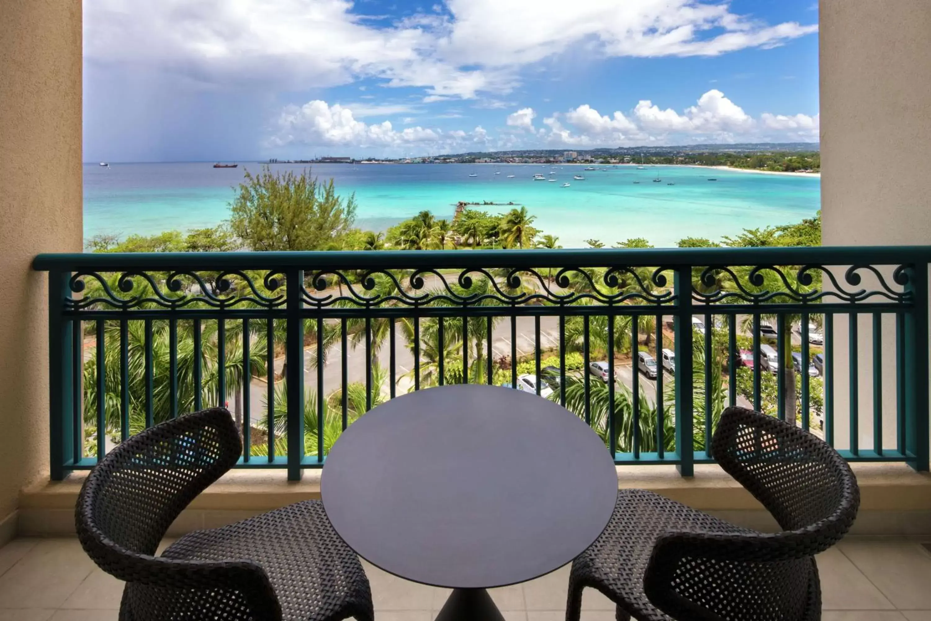 View (from property/room), Balcony/Terrace in Hilton Barbados Resort