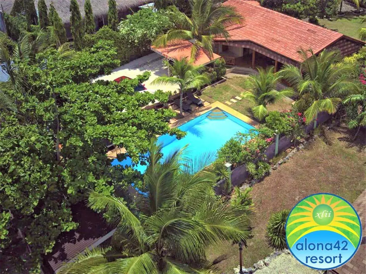 Swimming pool, Pool View in Alona42 Resort