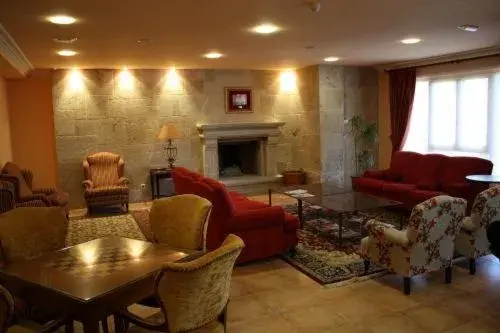 Lounge or bar, Seating Area in Hotel Abeiras