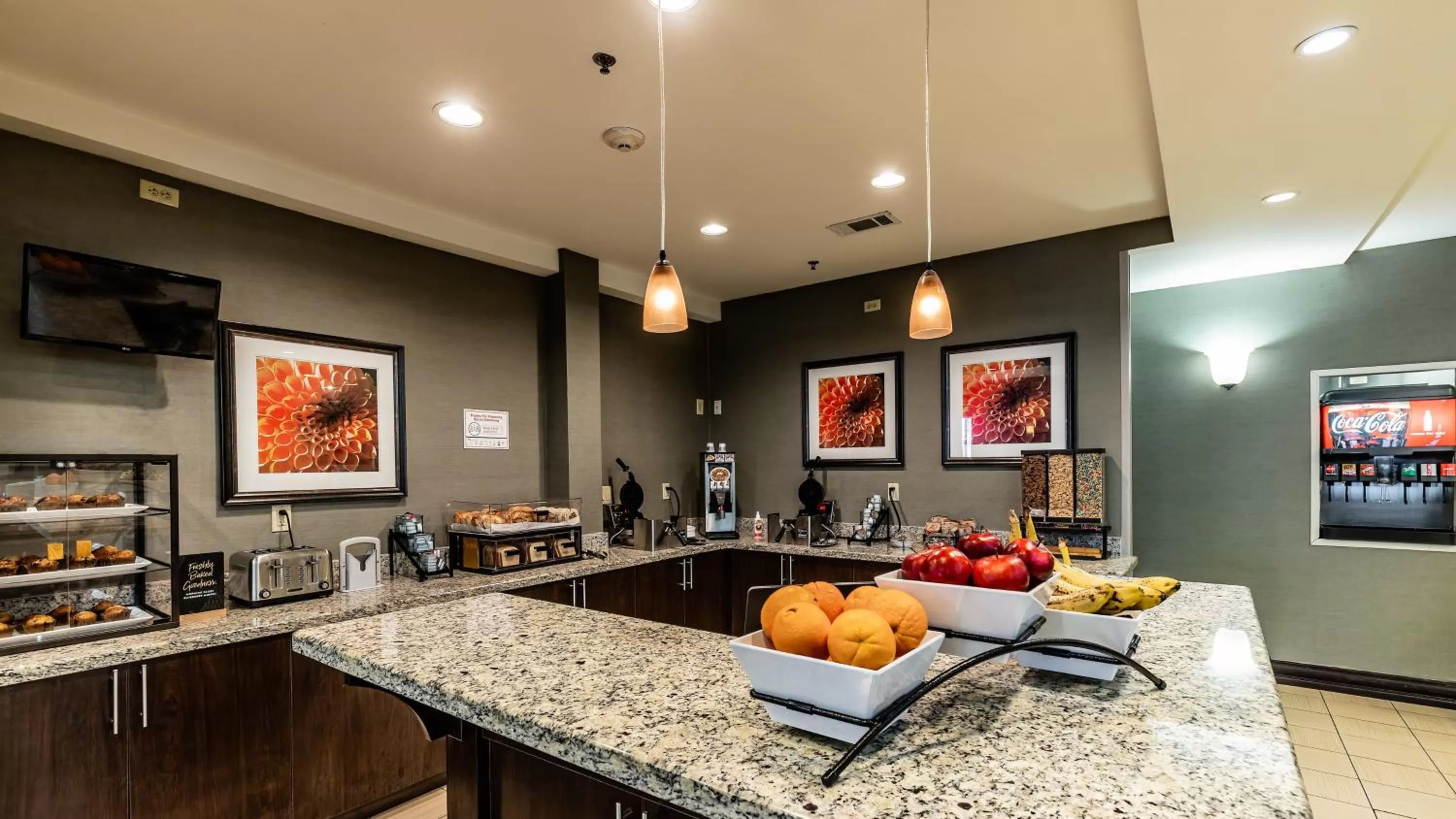 Breakfast in Staybridge Suites Laredo by IHG