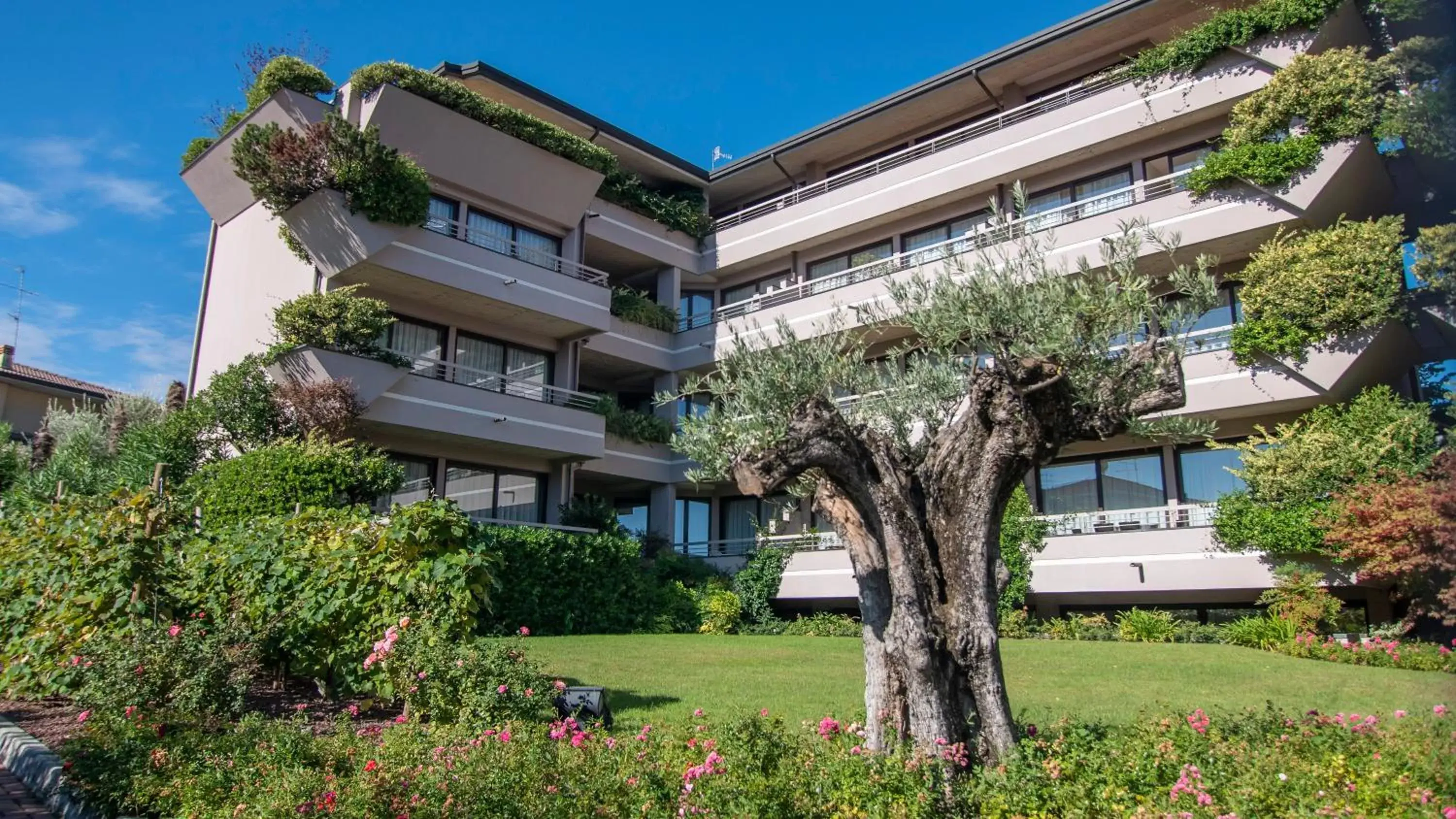 Property Building in Il Sogno Apartments