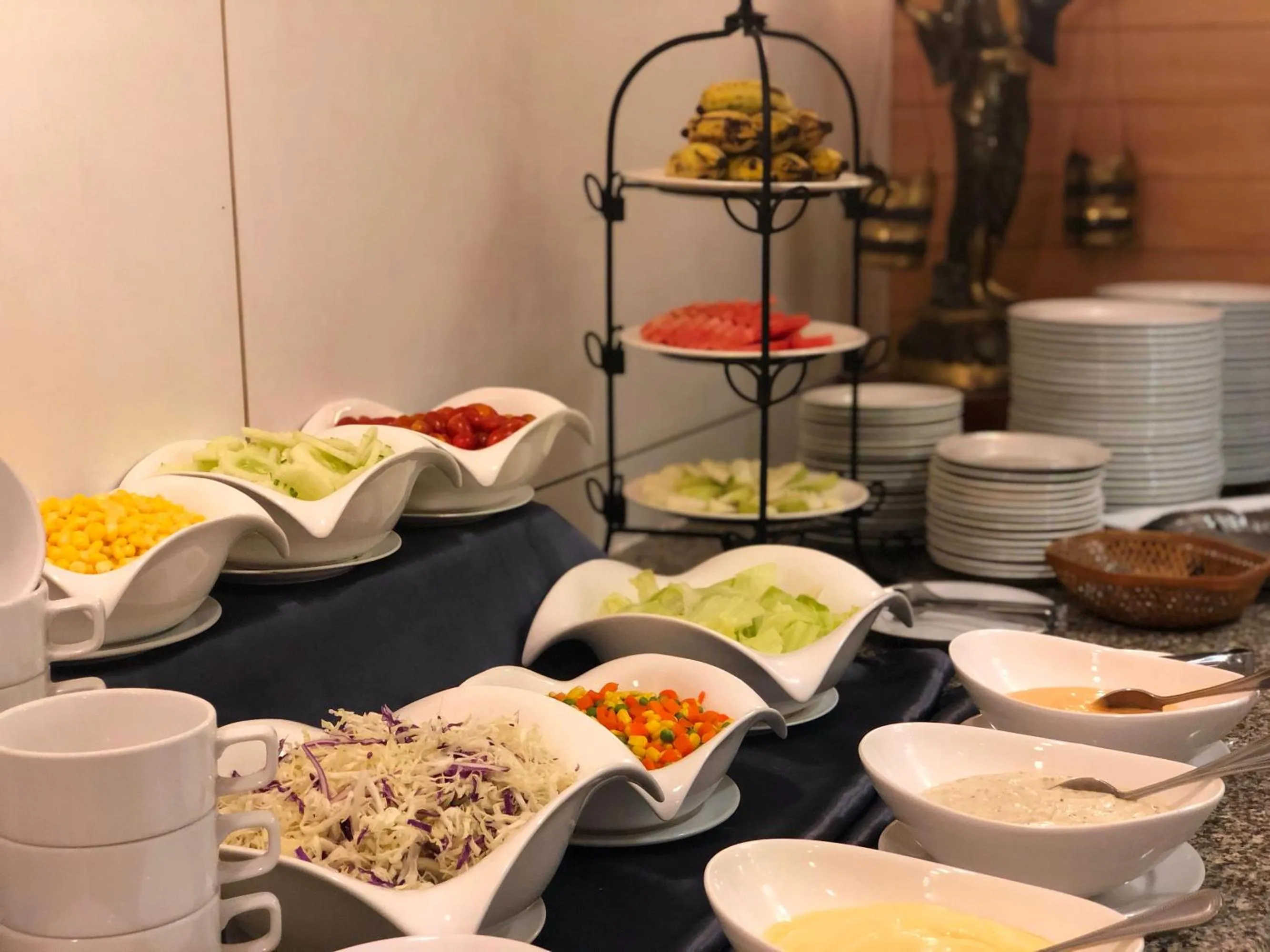 Food in Ten Stars Hotel