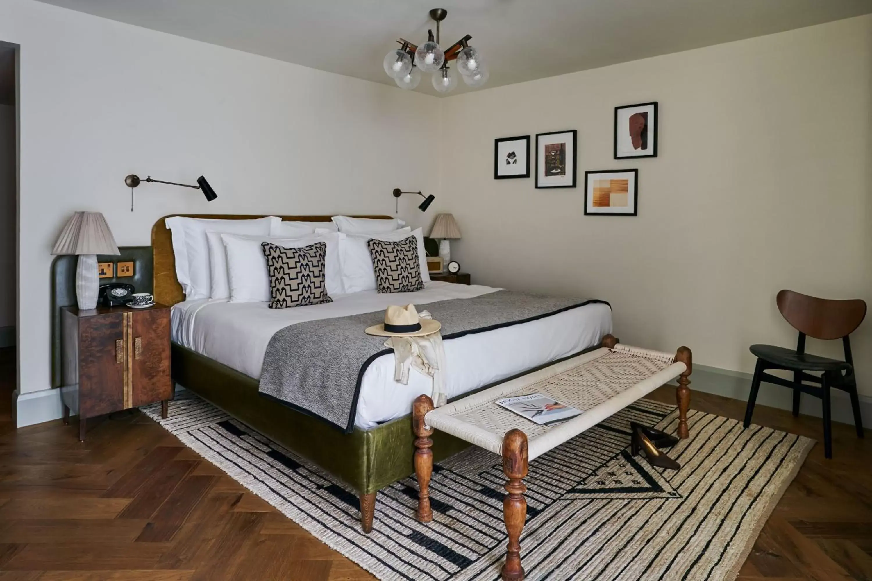 Bed in Redchurch Townhouse