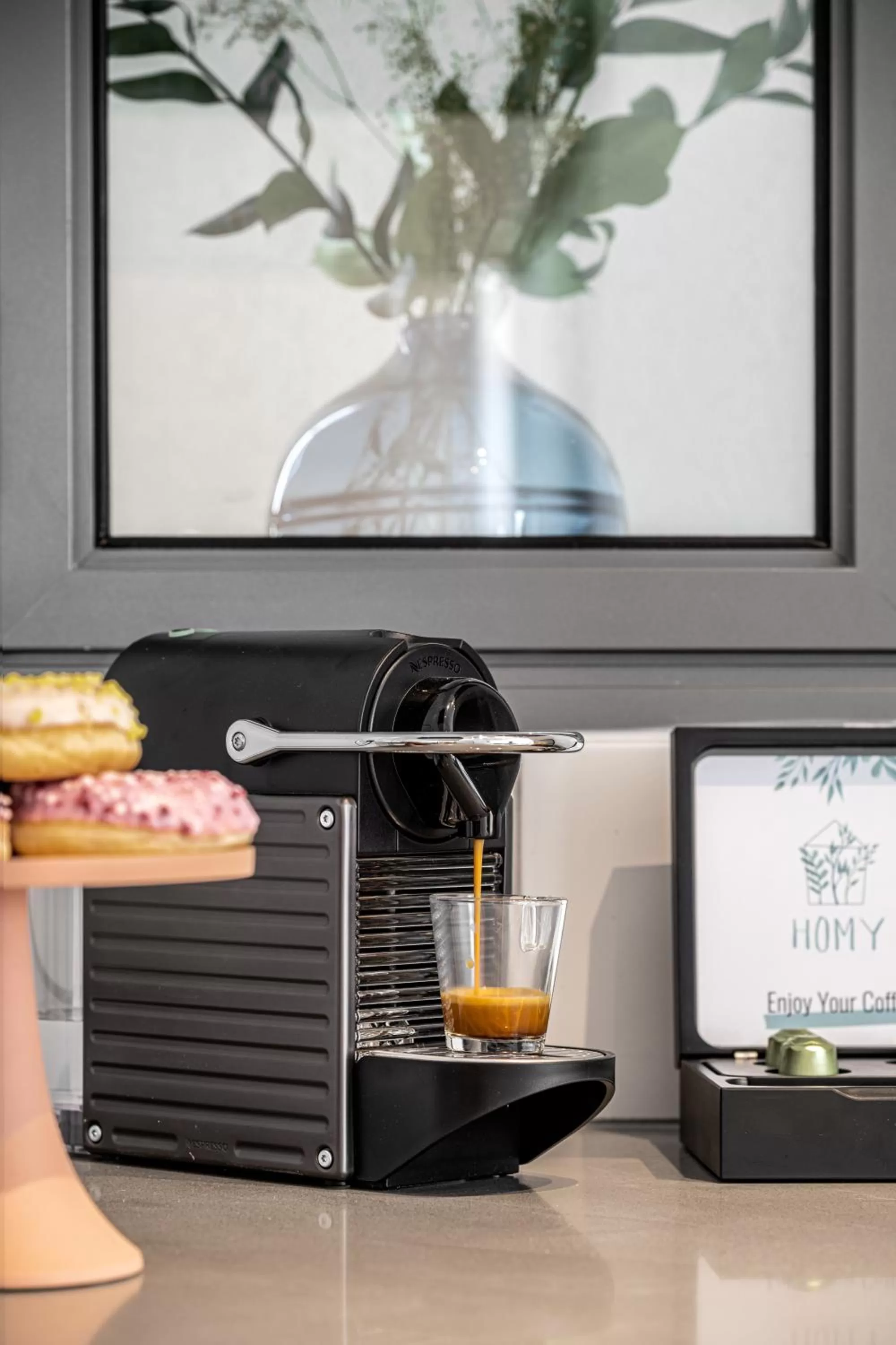 Coffee/tea facilities in Mate GEORGE - By HOMY