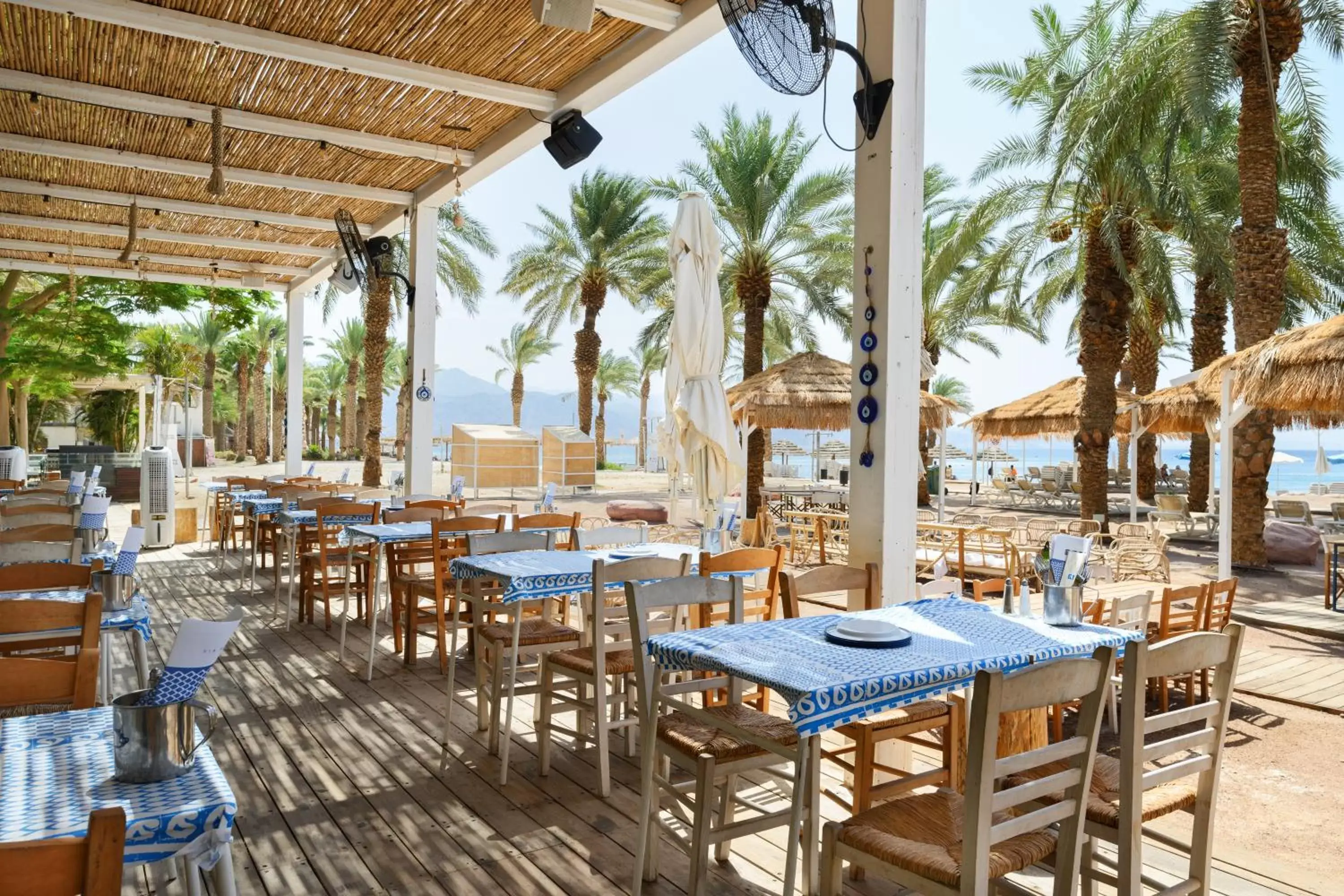 Restaurant/Places to Eat in Royal Beach Eilat by Isrotel Exclusive