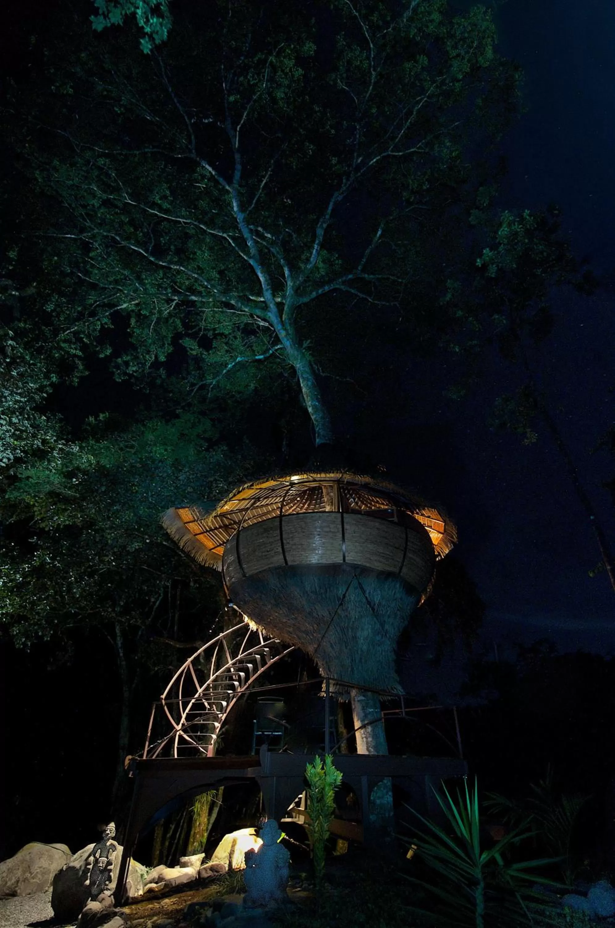 Night in Cabanas Rio Encantado