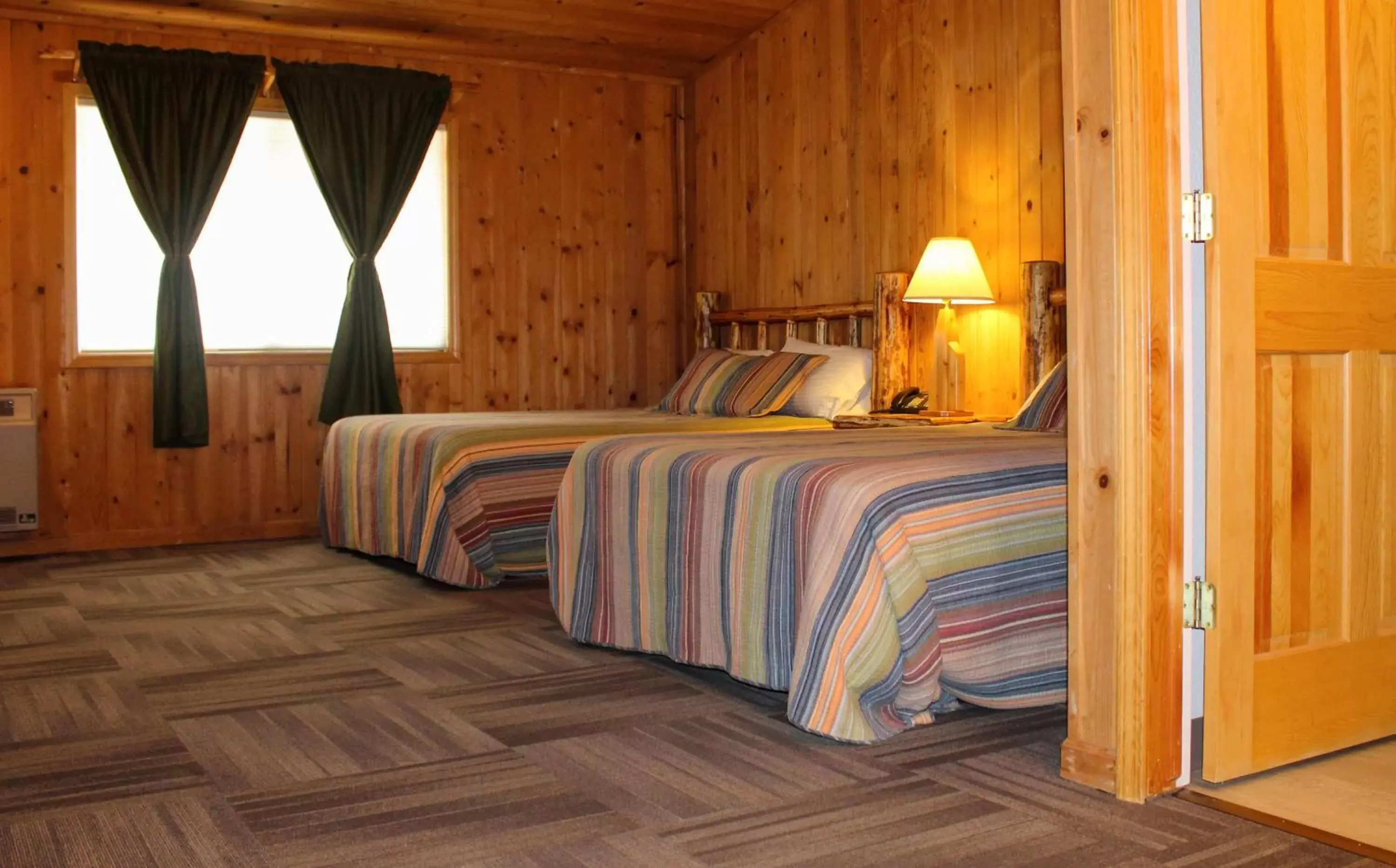 Bed in Boulder Inn