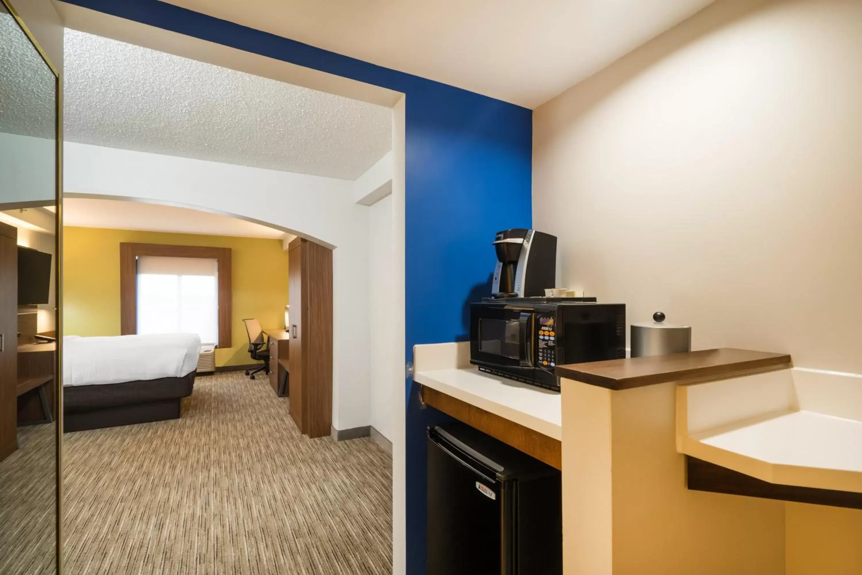 Photo of the whole room in Holiday Inn Express Hotel & Suites Louisville East, an IHG Hotel