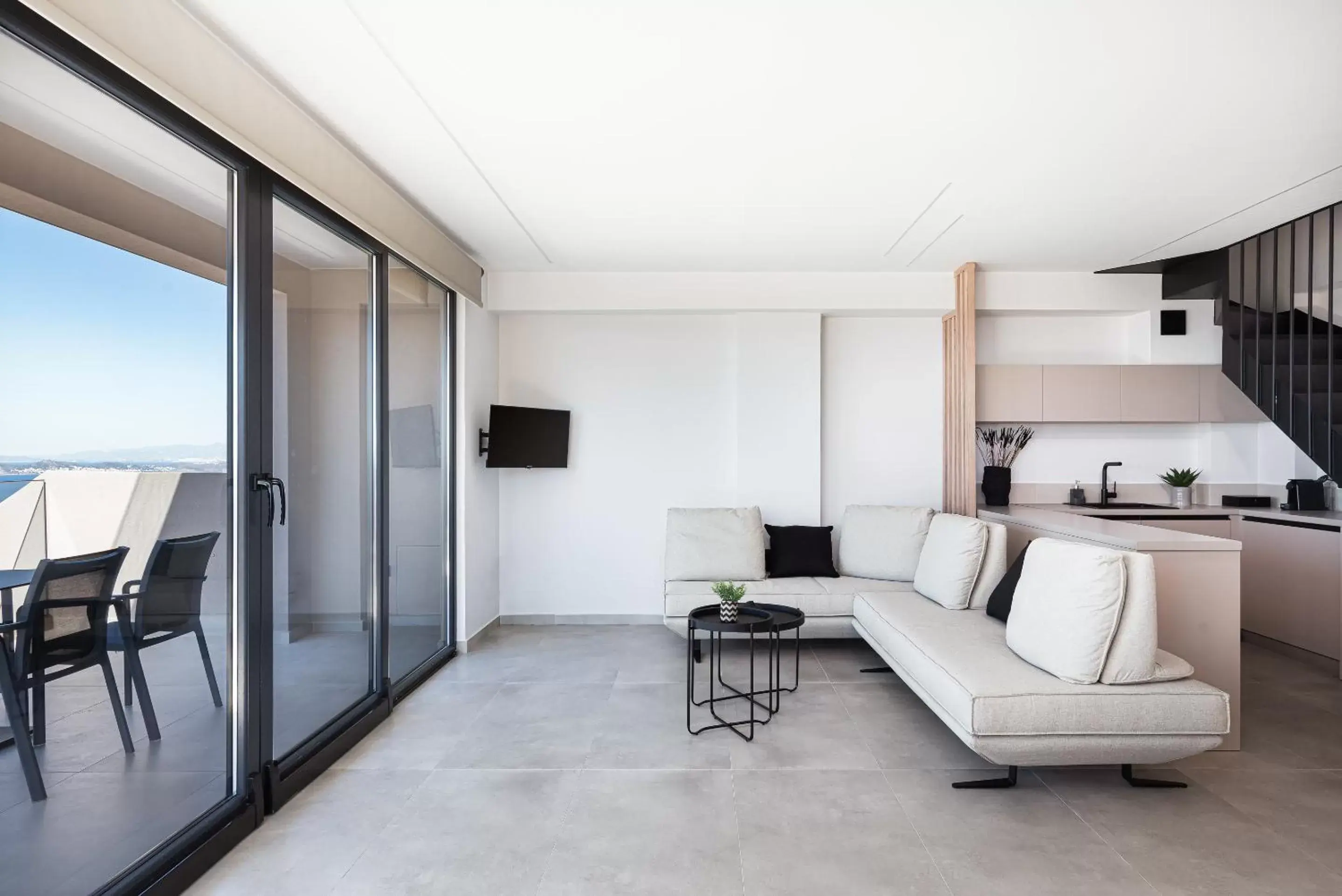 Kitchen or kitchenette, Seating Area in Saronida Hills