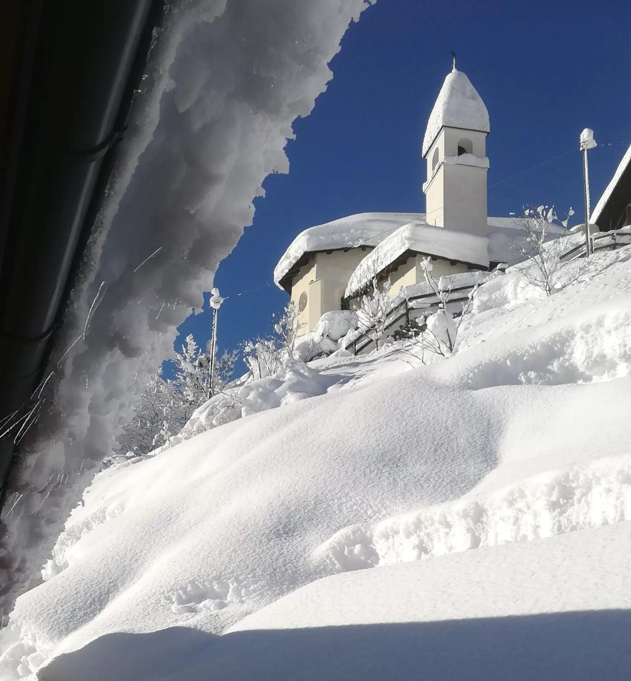 Landmark view, Winter in Albergo Alpino